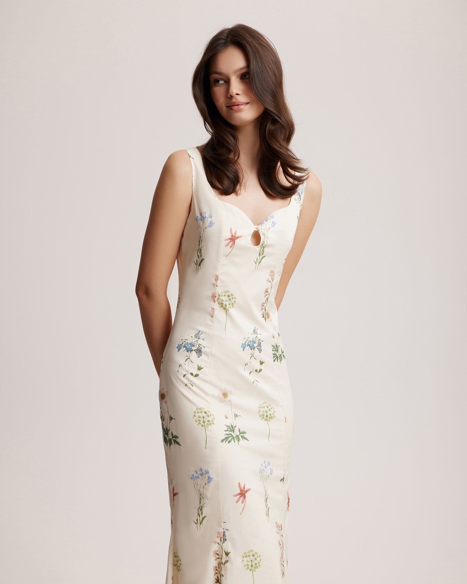 Платье-русалка с цветочным принтом