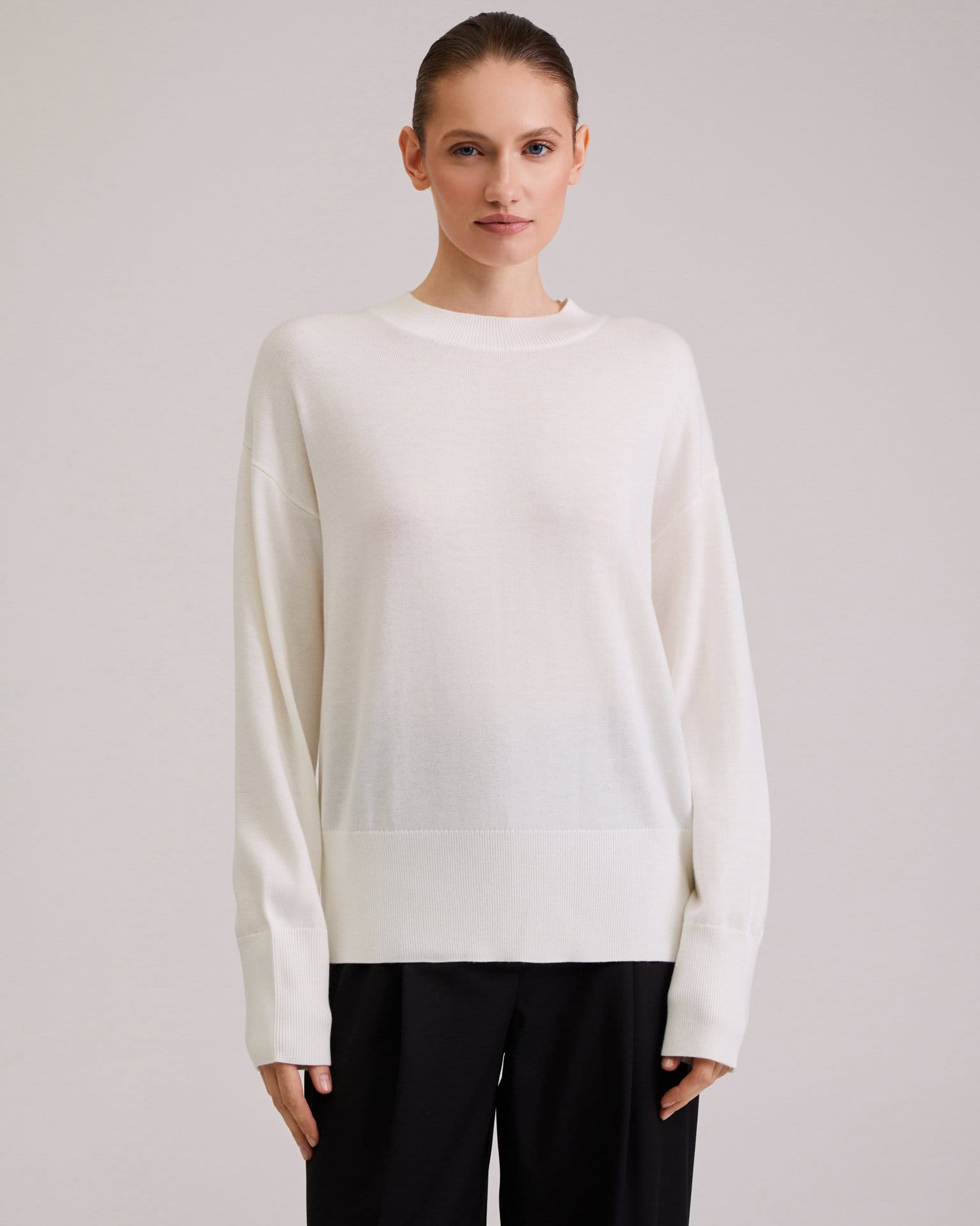 Однотонный джемпер