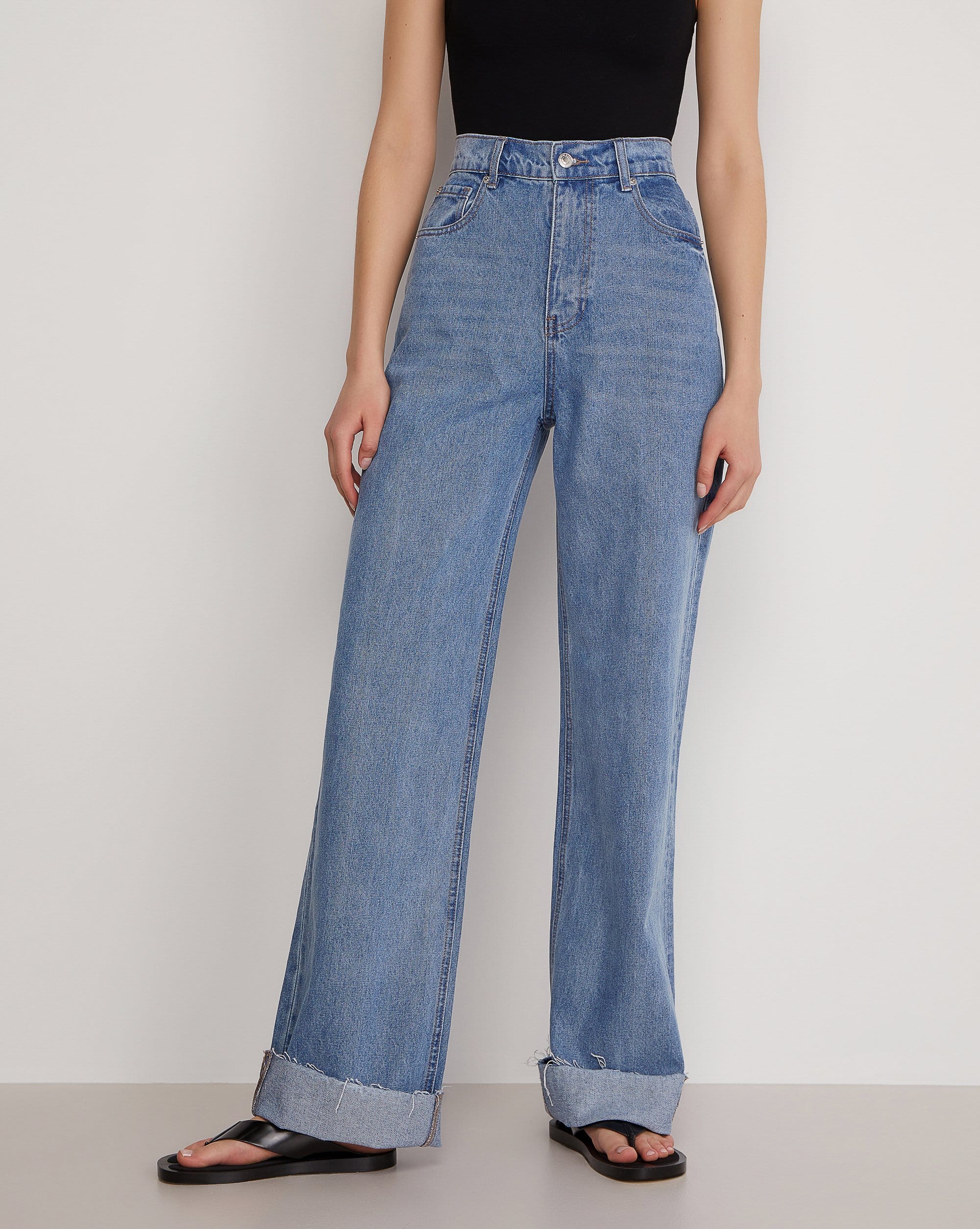 Джинсы с отворотом