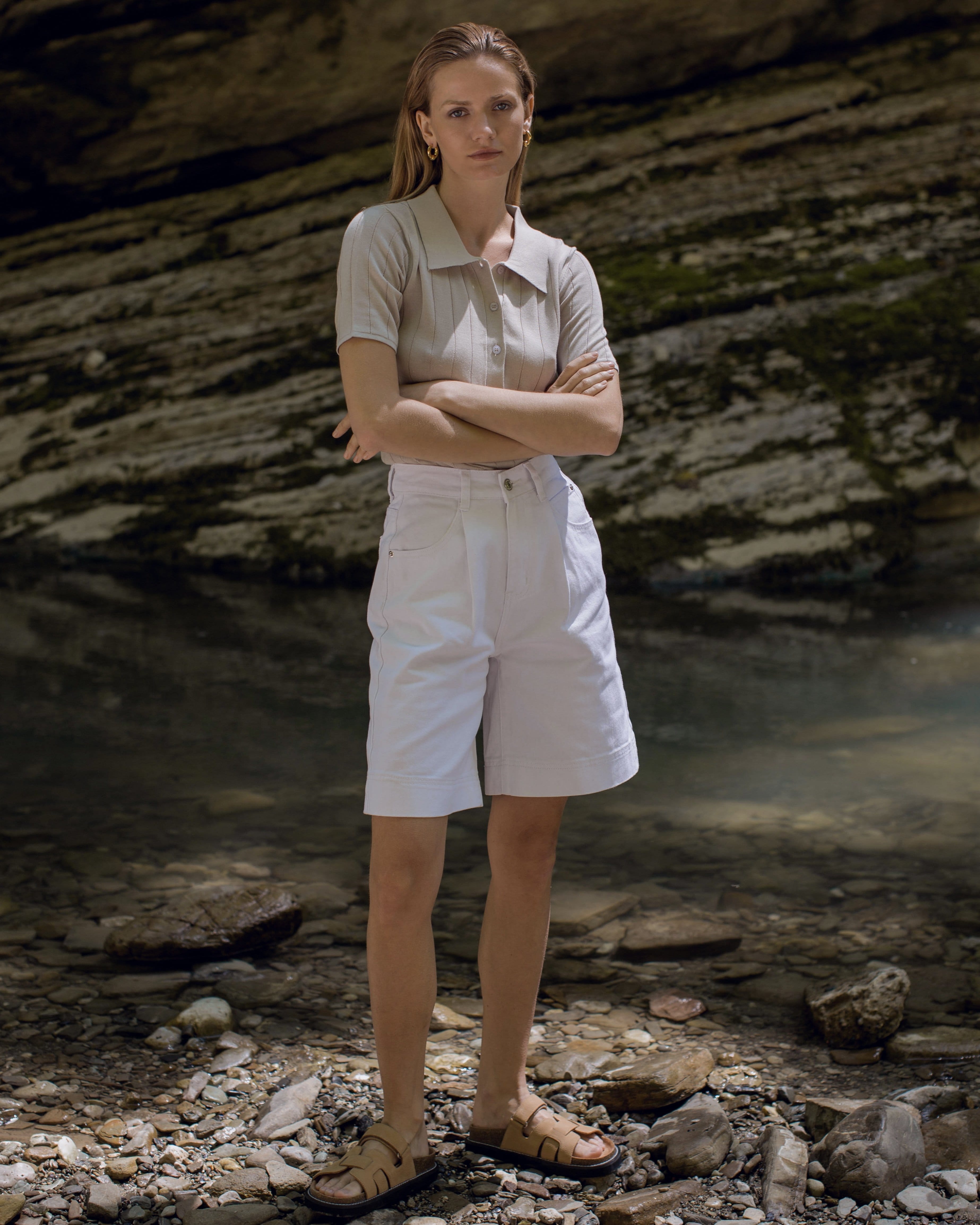 Белые шорты