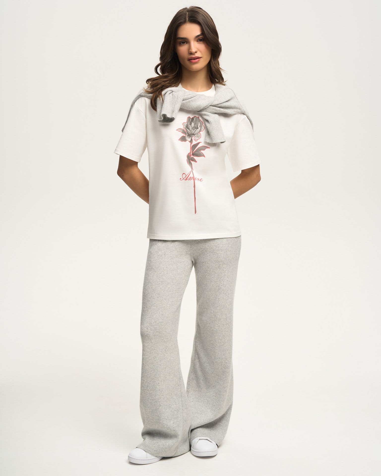 Лимитированная футболка "Amore"