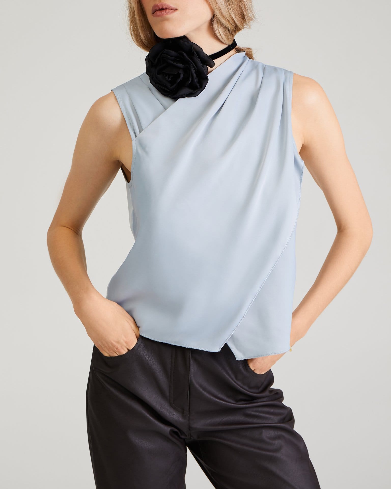 Украшение-цветок