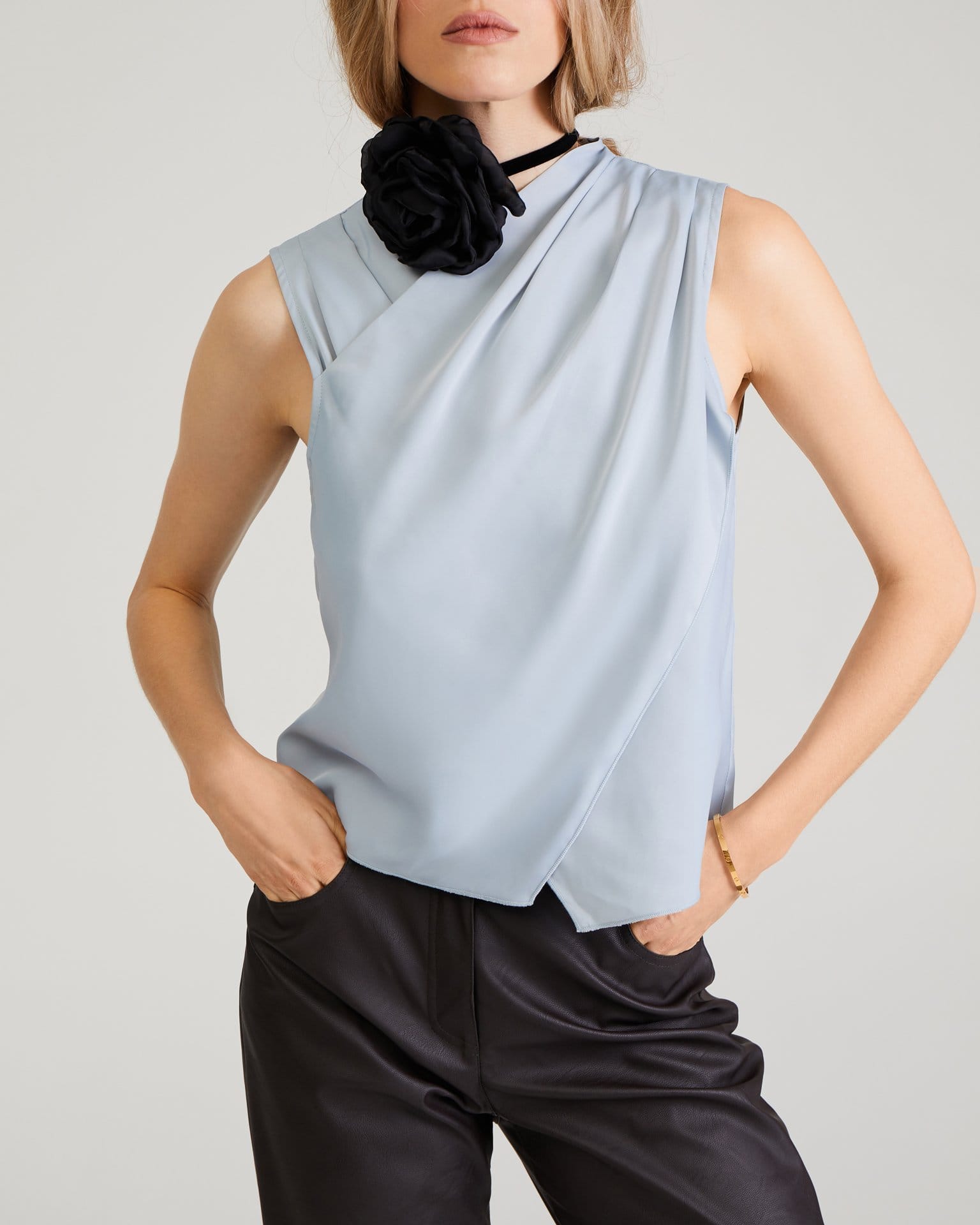 Украшение-цветок