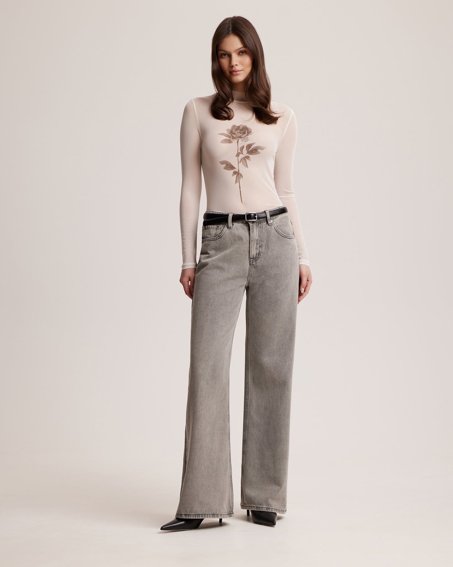 Лонгслив с дизайнерским принтом