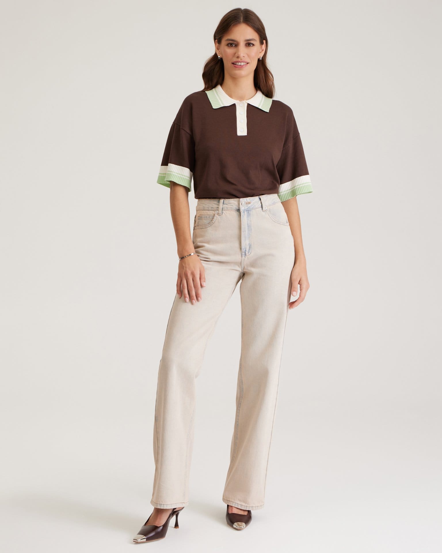 Джинсы с эффектом потертости