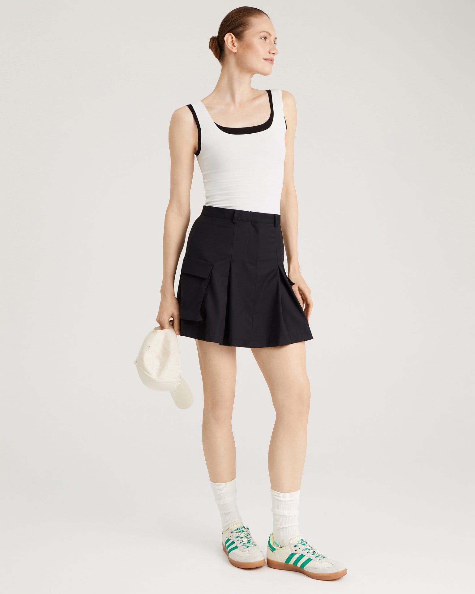 Юбка с карманами