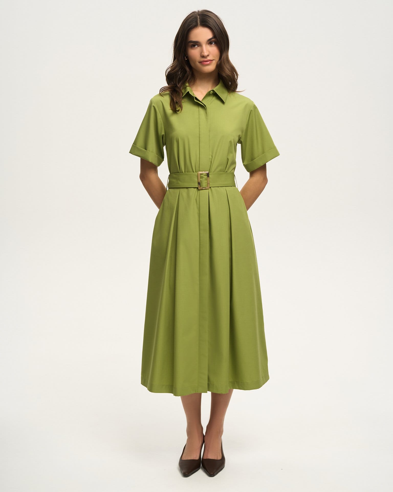 Платье с поясом