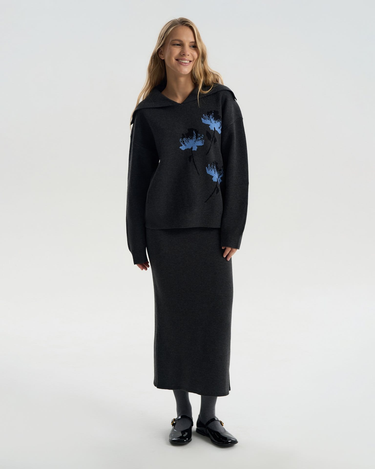 Джемпер с широким воротником