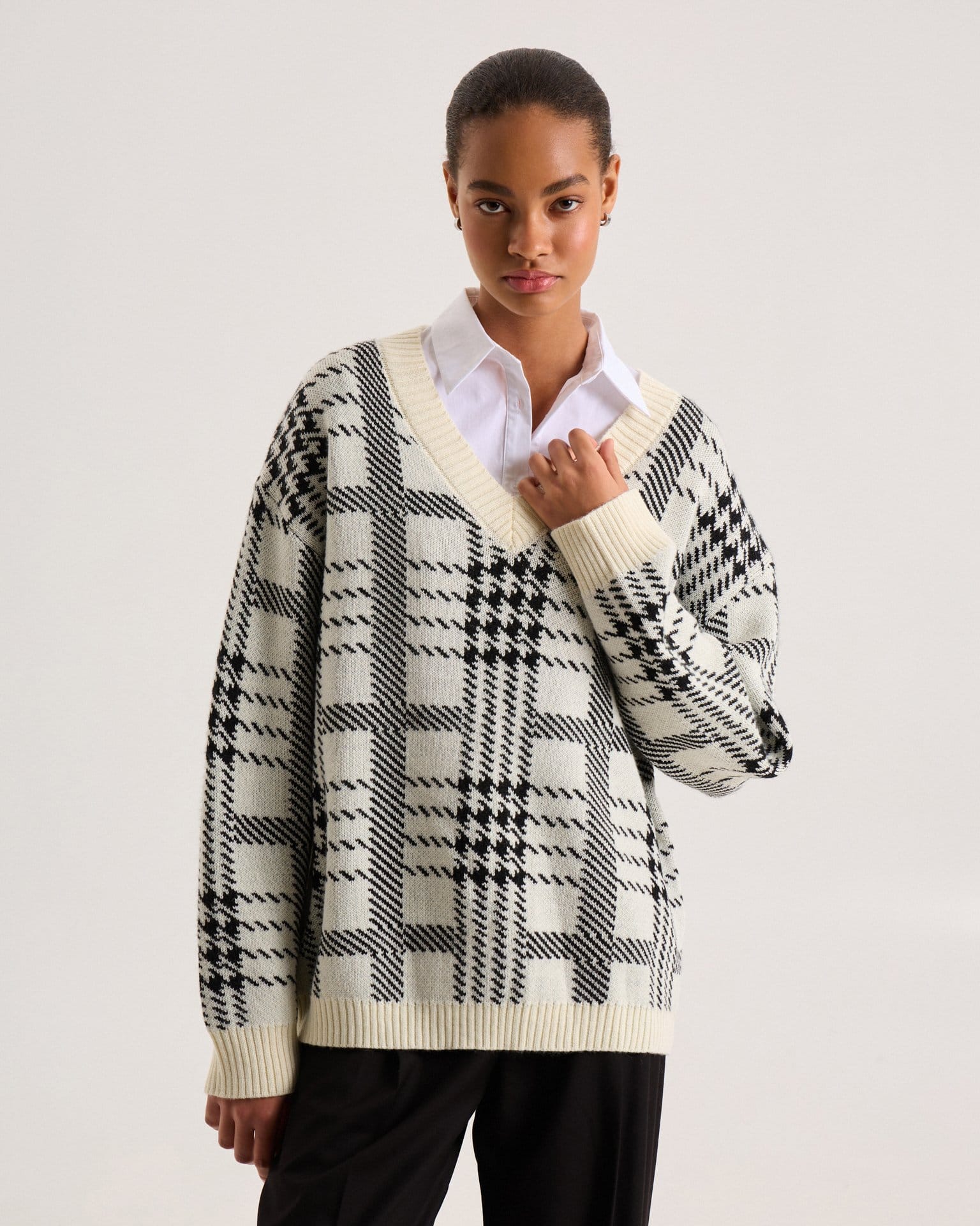 Джемпер в клетку