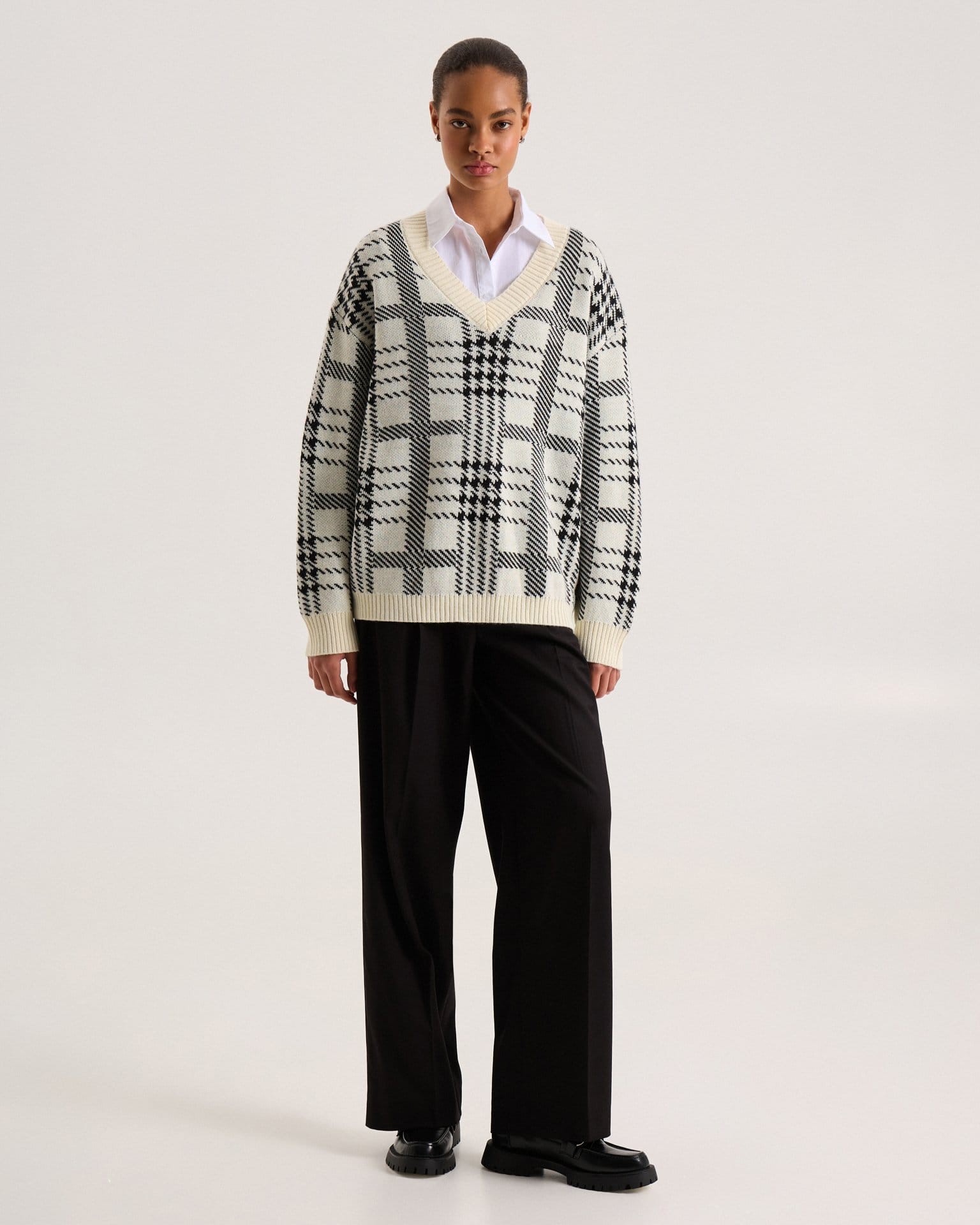 Джемпер в клетку