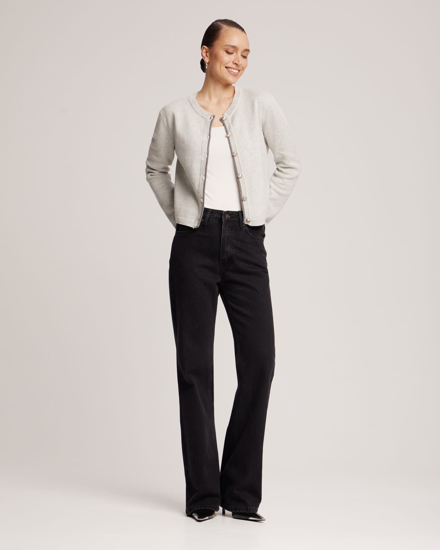 Прямые джинсы в черном цвете