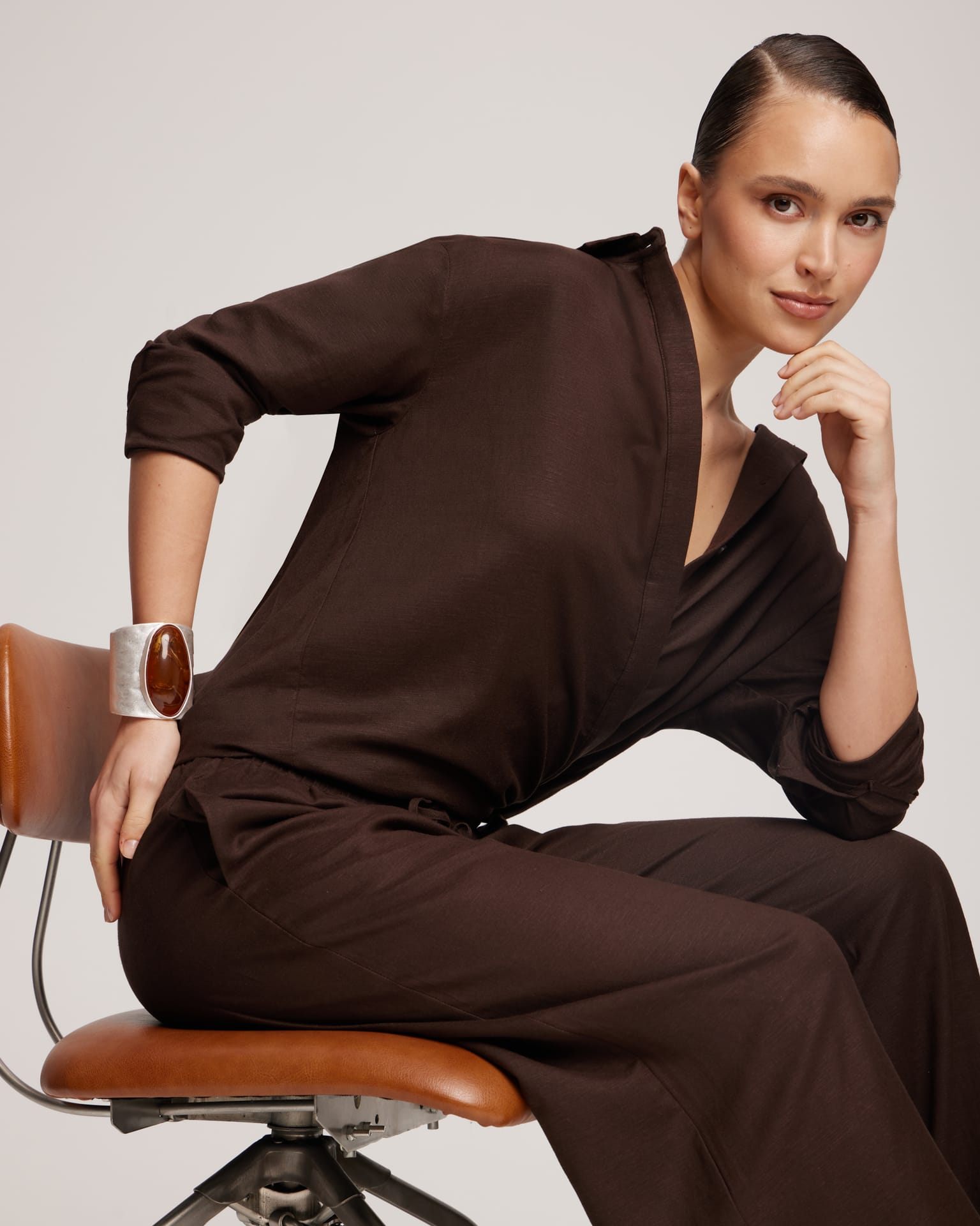 Костюм льняной с брюками 