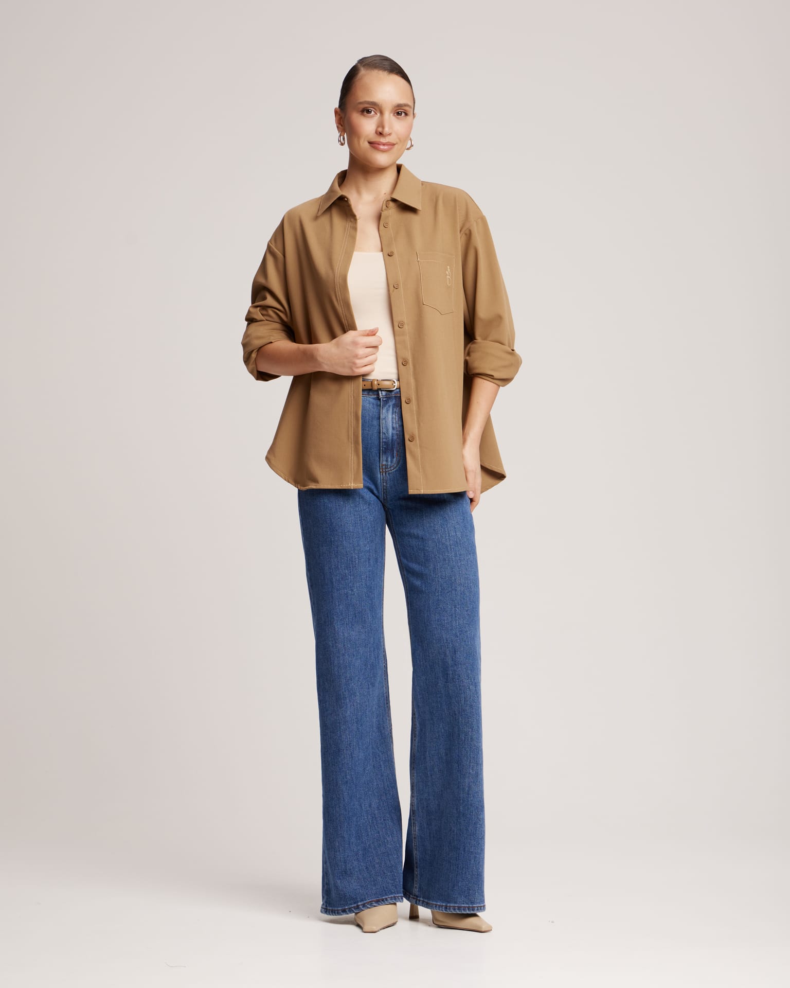 Расклешенные джинсы