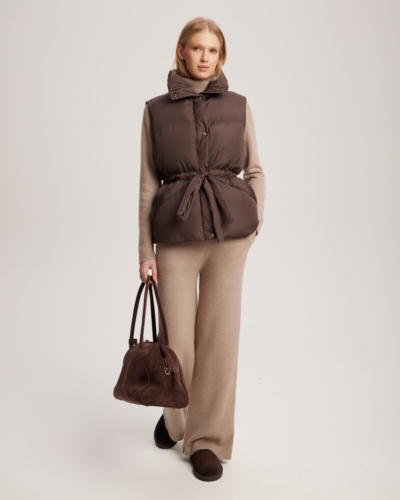 Жилет с поясом