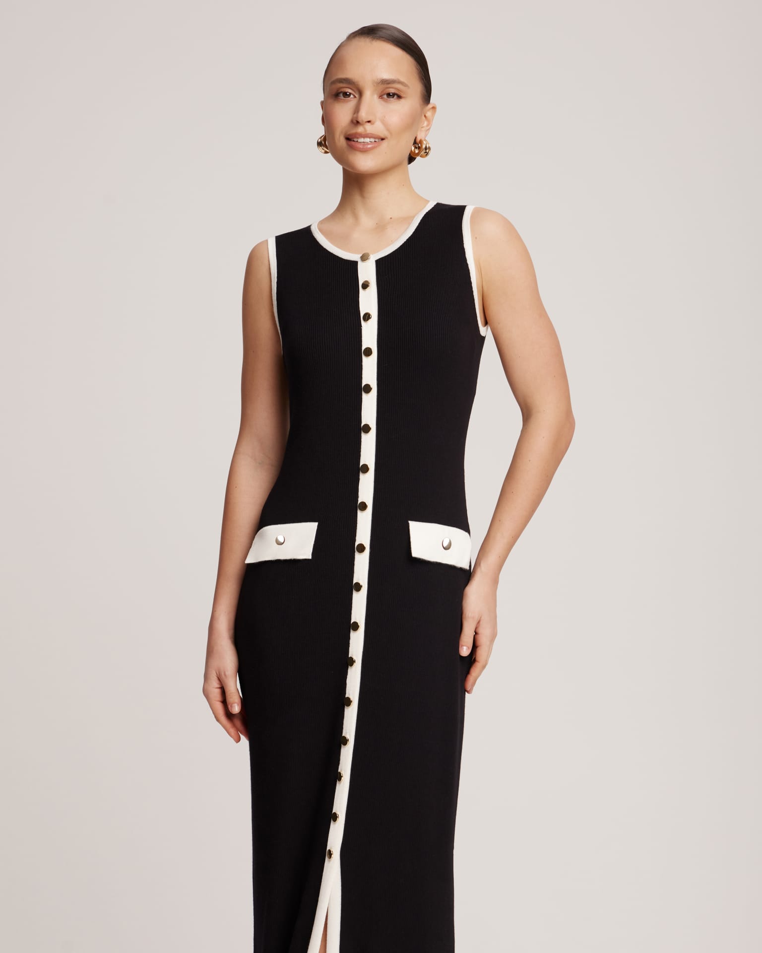 Платье миди без рукавов