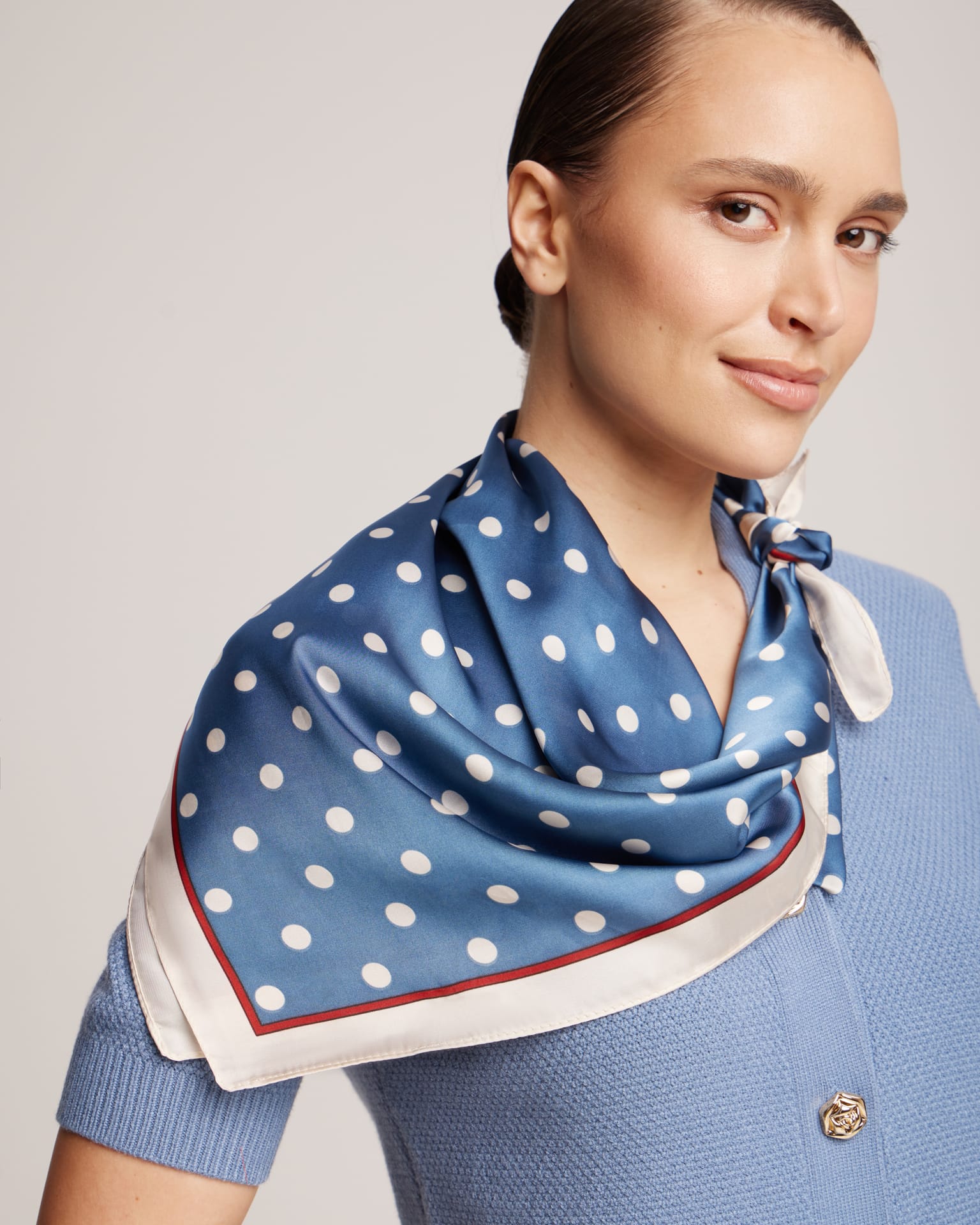 Платок в горох