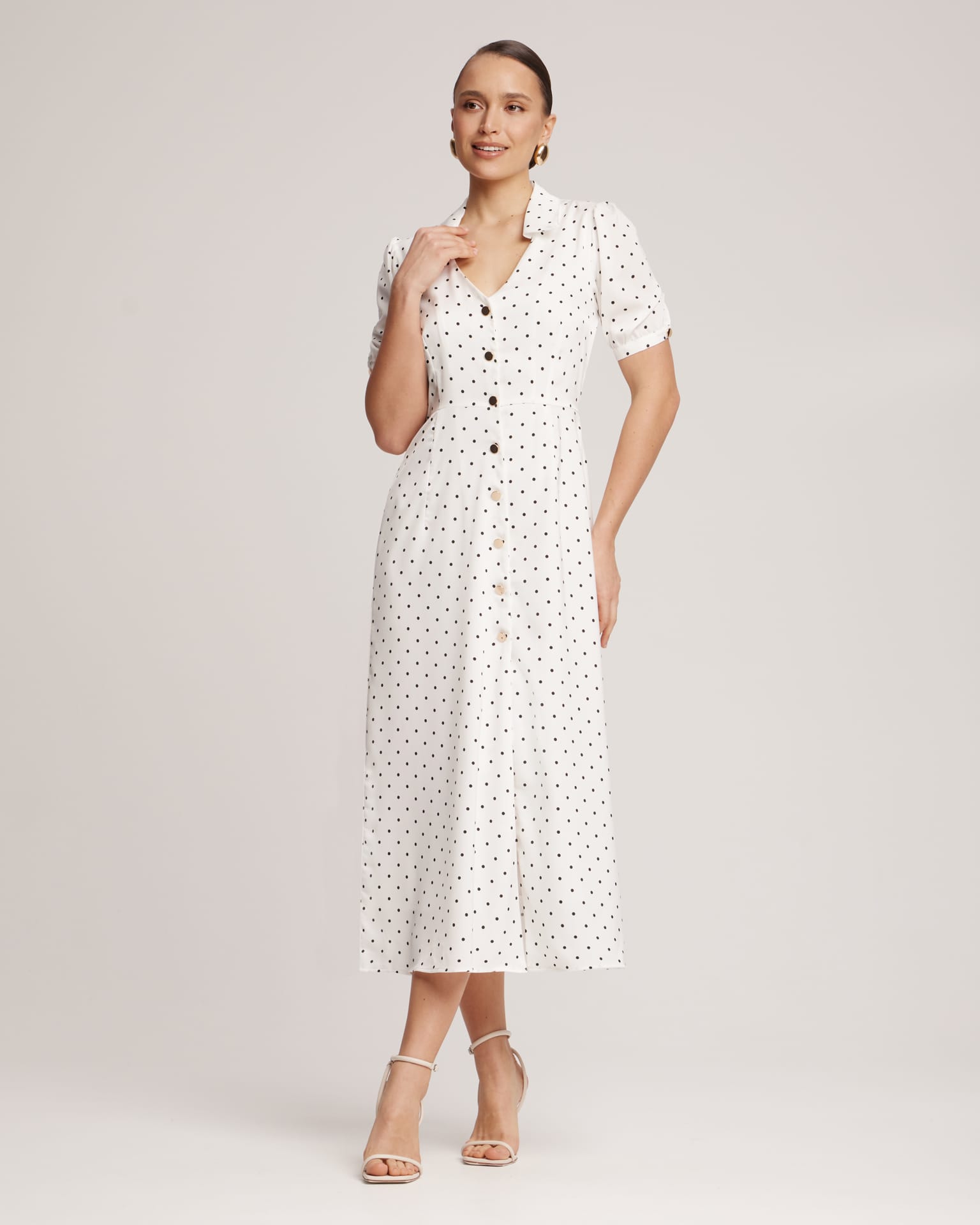 Платье в горошек