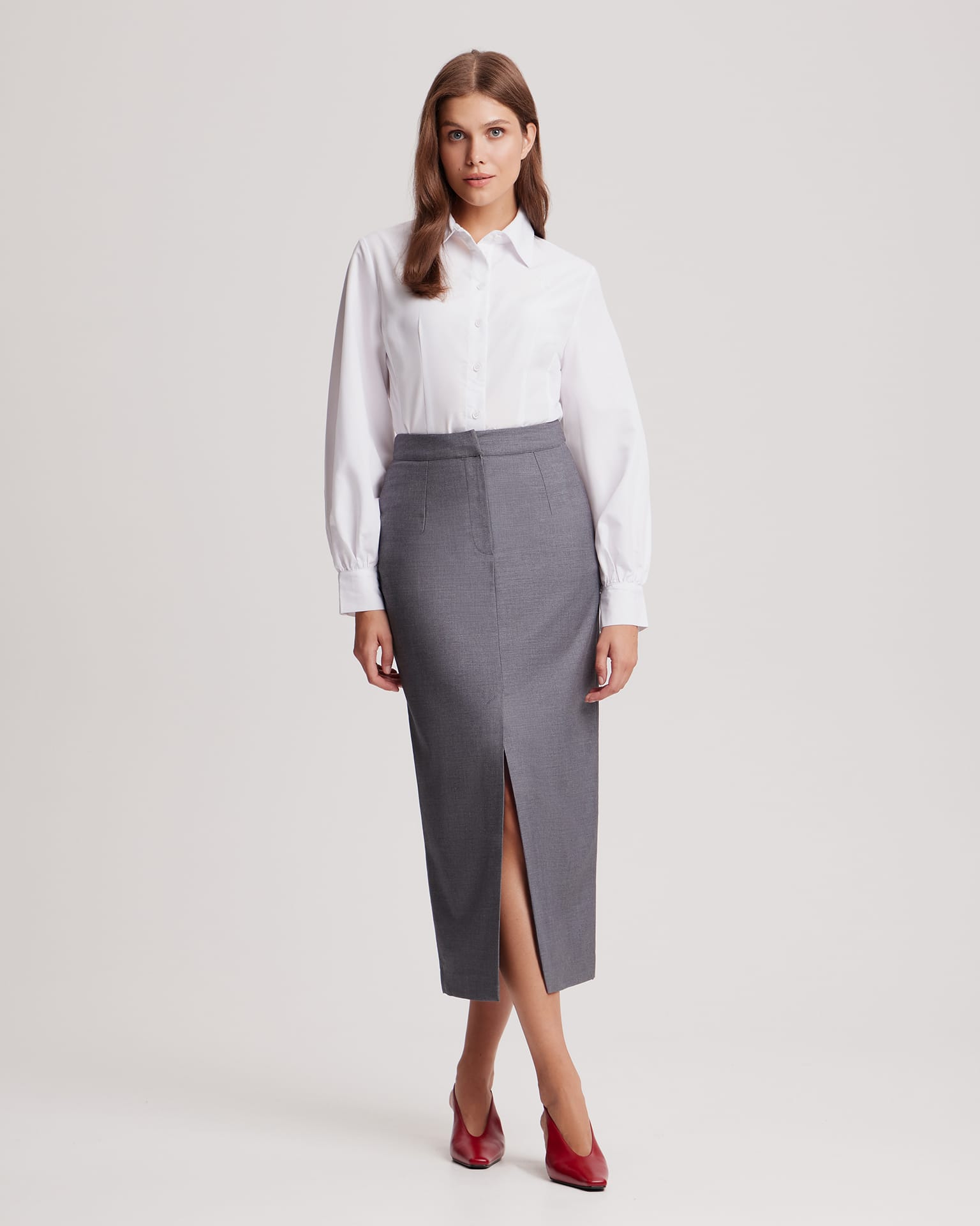 Прямая юбка с разрезом