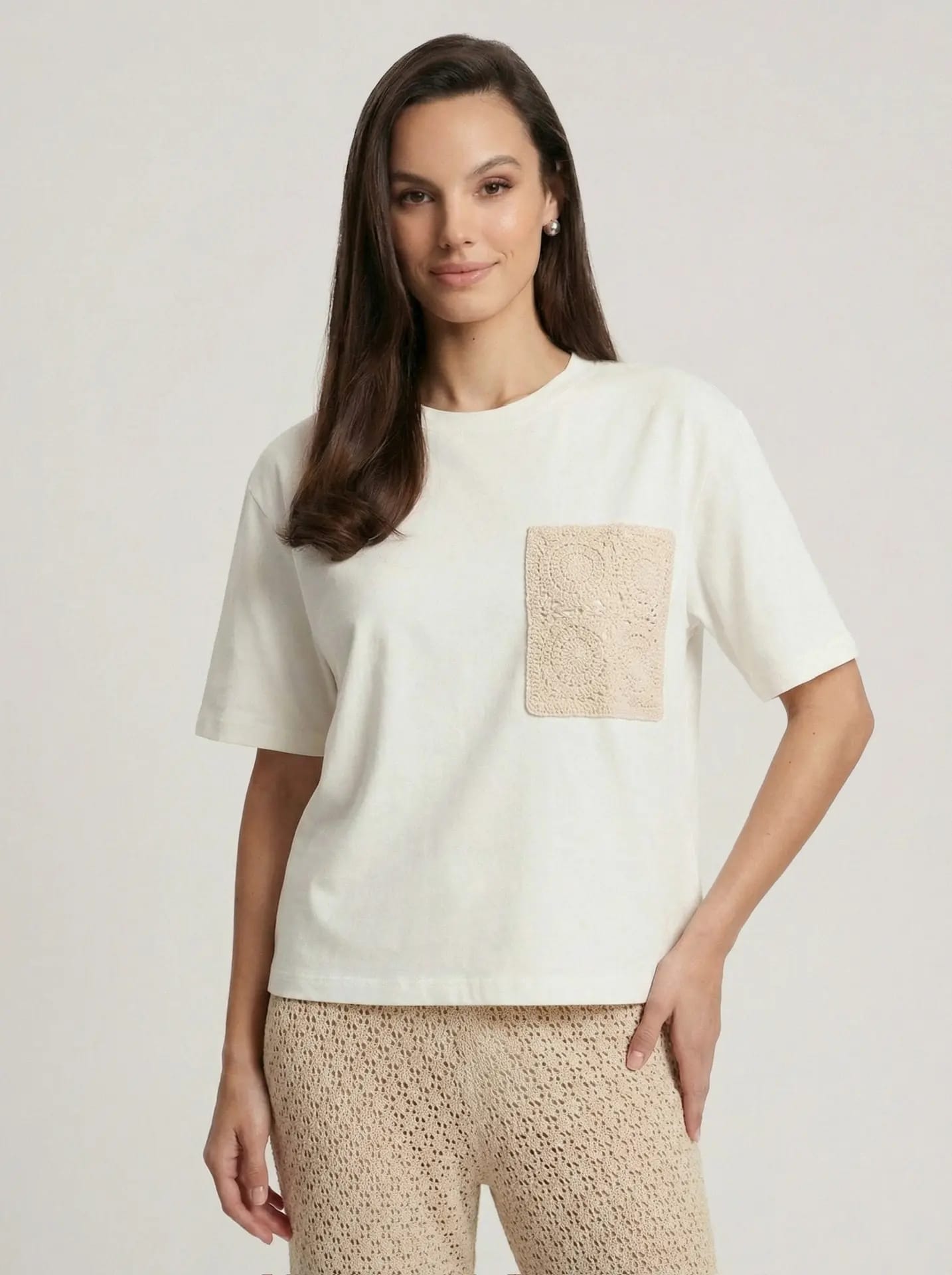 Футболка с карманом кроше