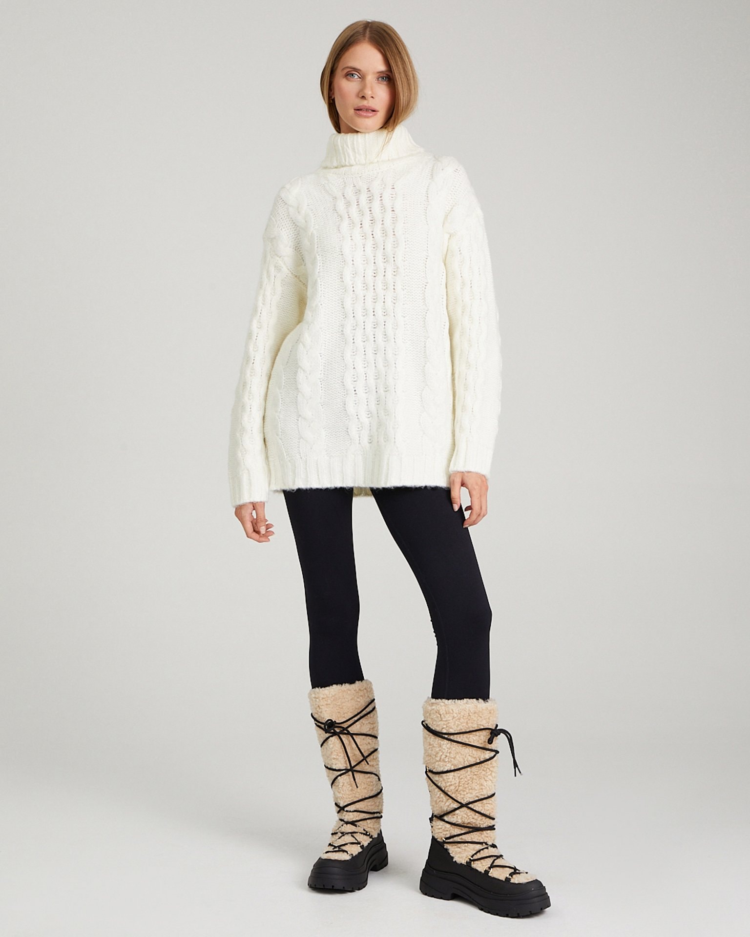 Джемпер с косами, Молочный — фото 2