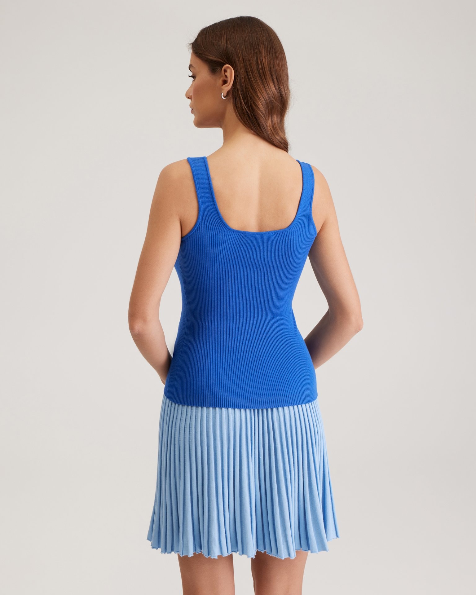 Синий топ с V-образным вырезом, Голубой — фото 8