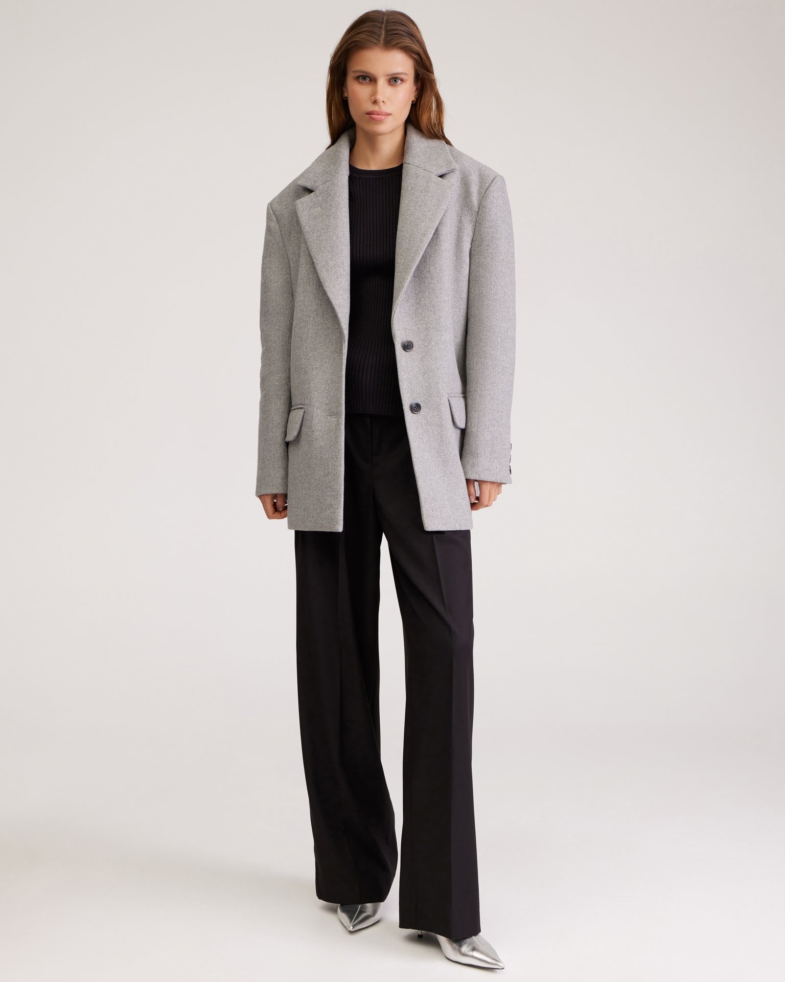 Серый шерстяной жакет