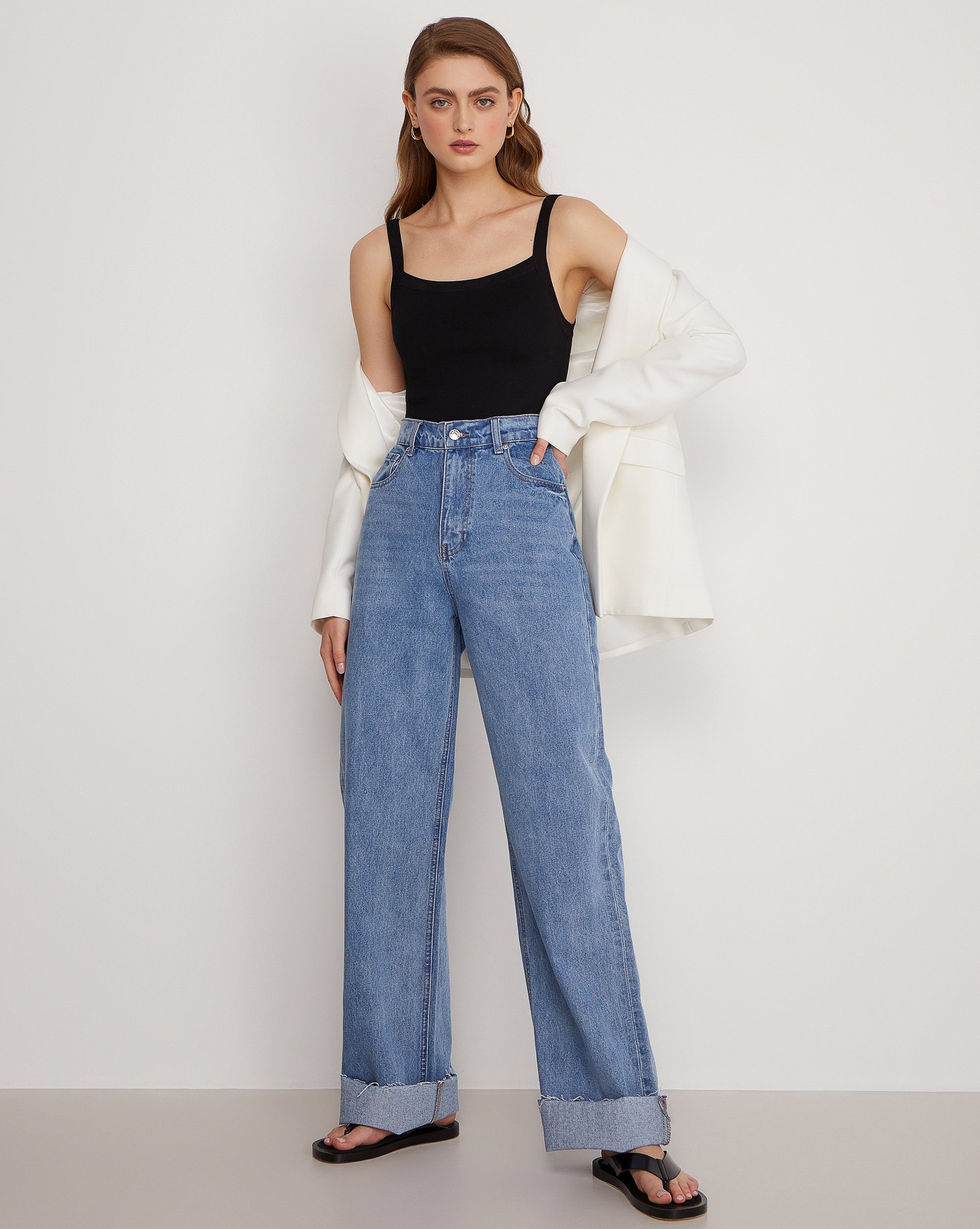 Джинсы с отворотом