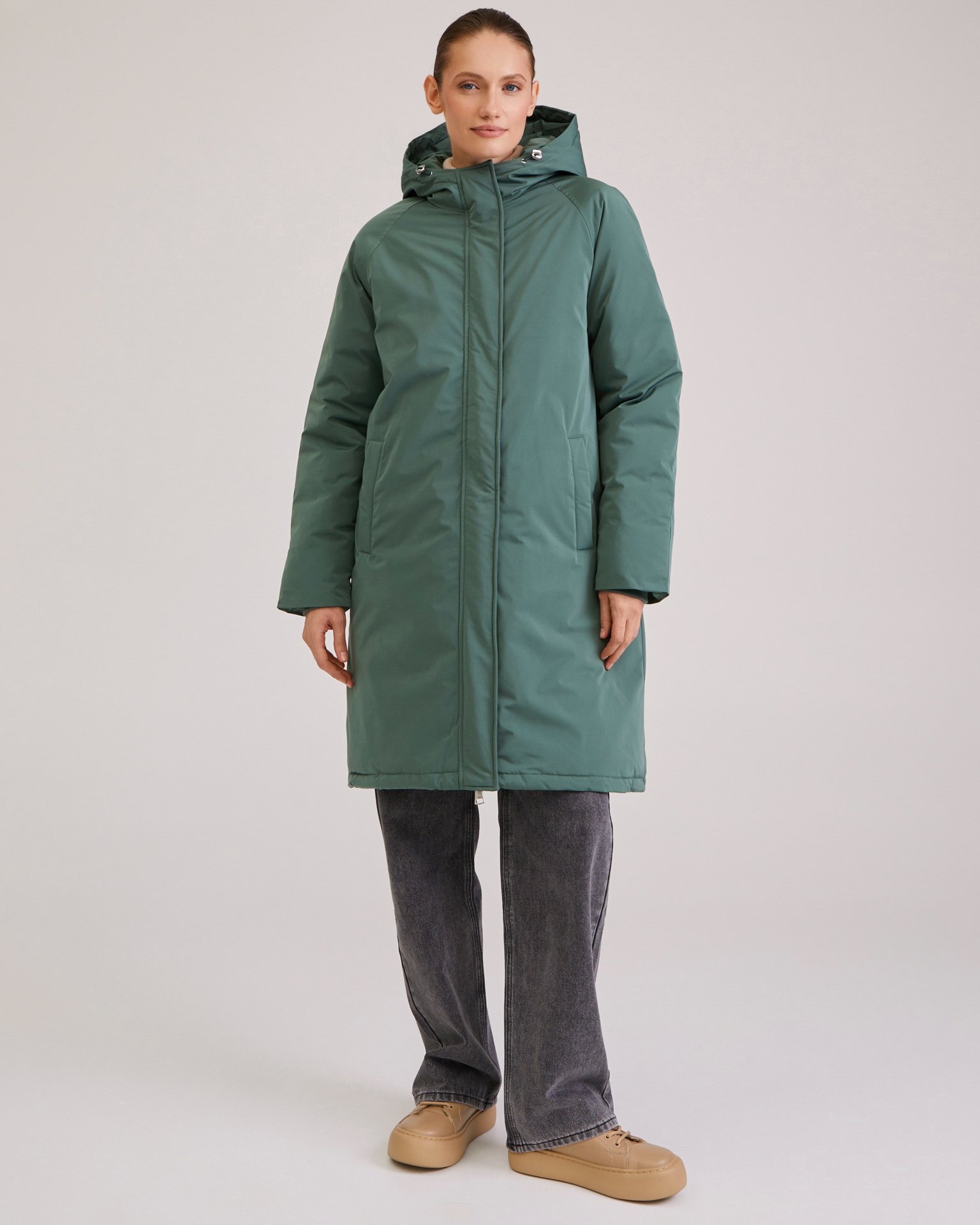 Пуховик прямого кроя