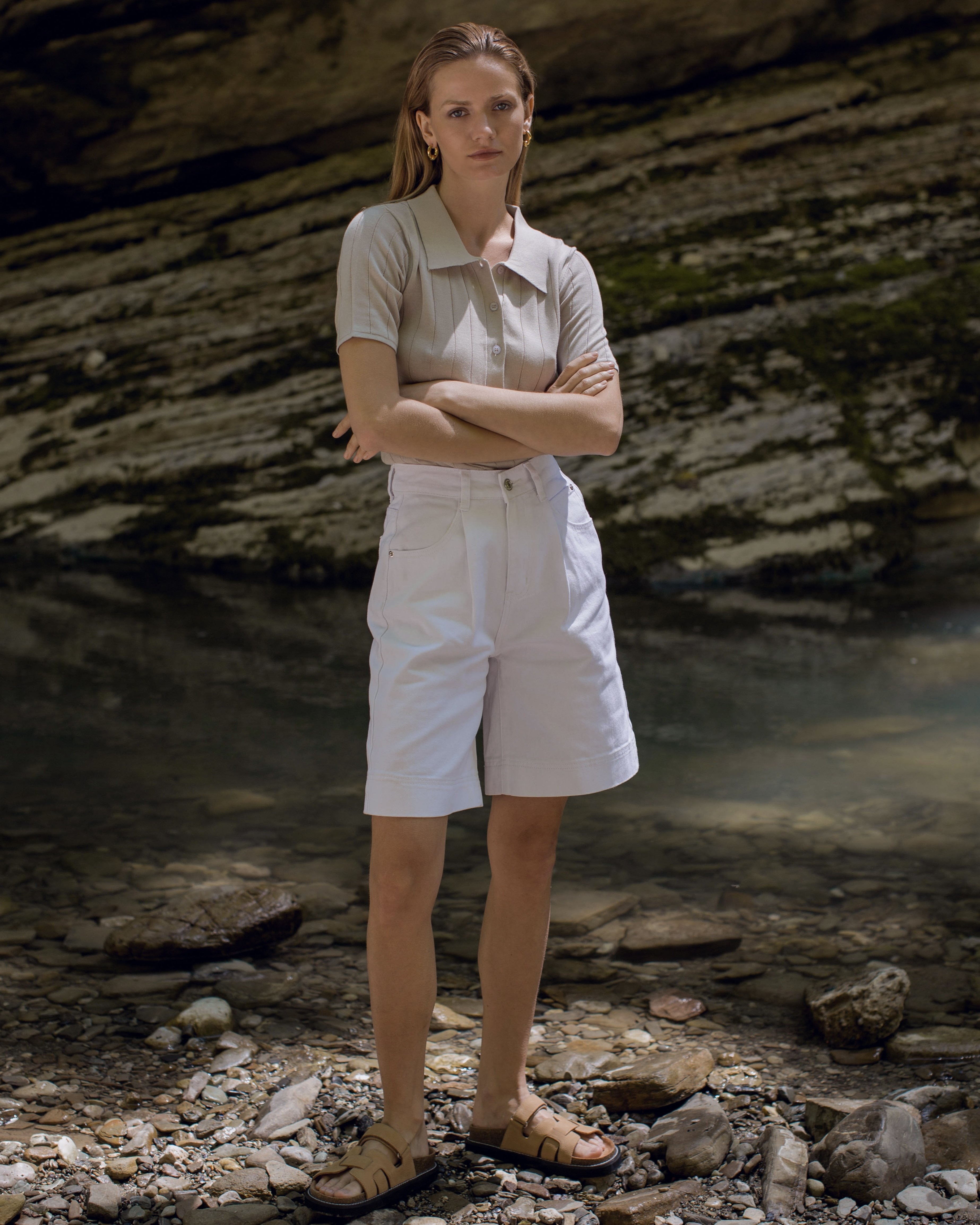 Белые шорты