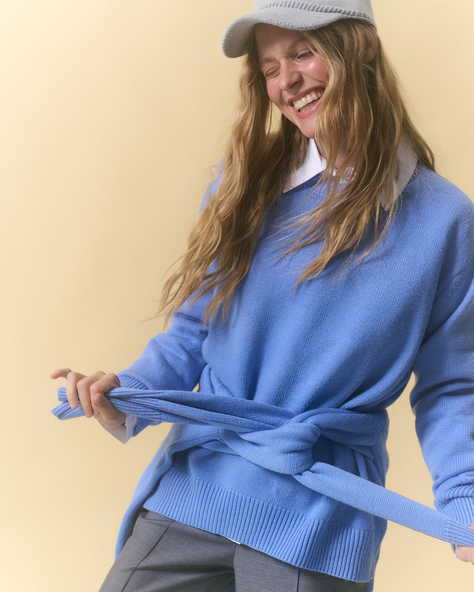 Голубой oversize джемпер