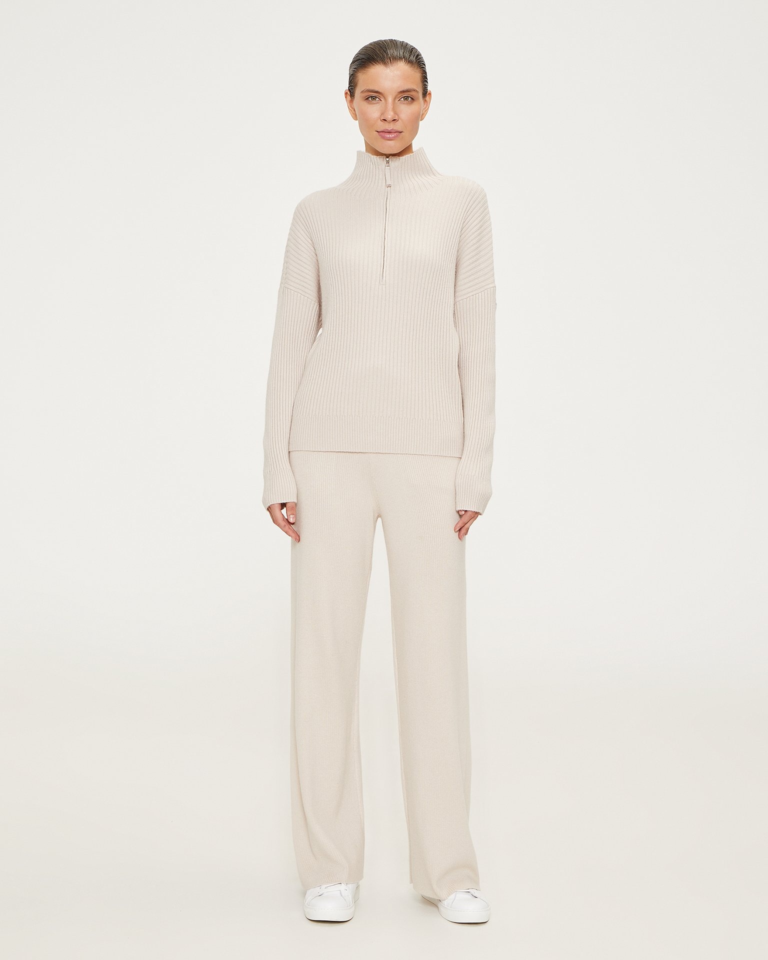 Брюки прямого кроя