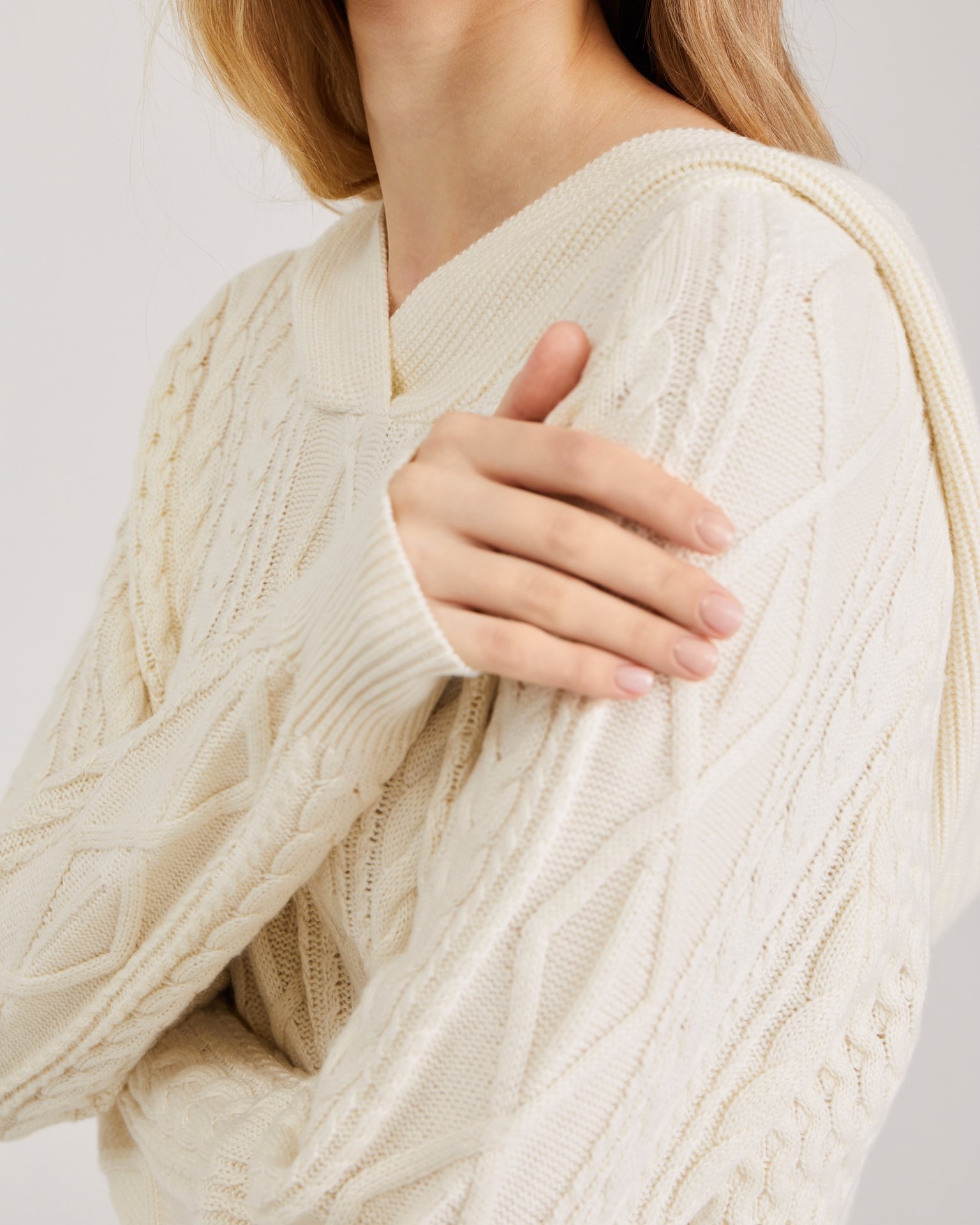 Джемпер с капюшоном