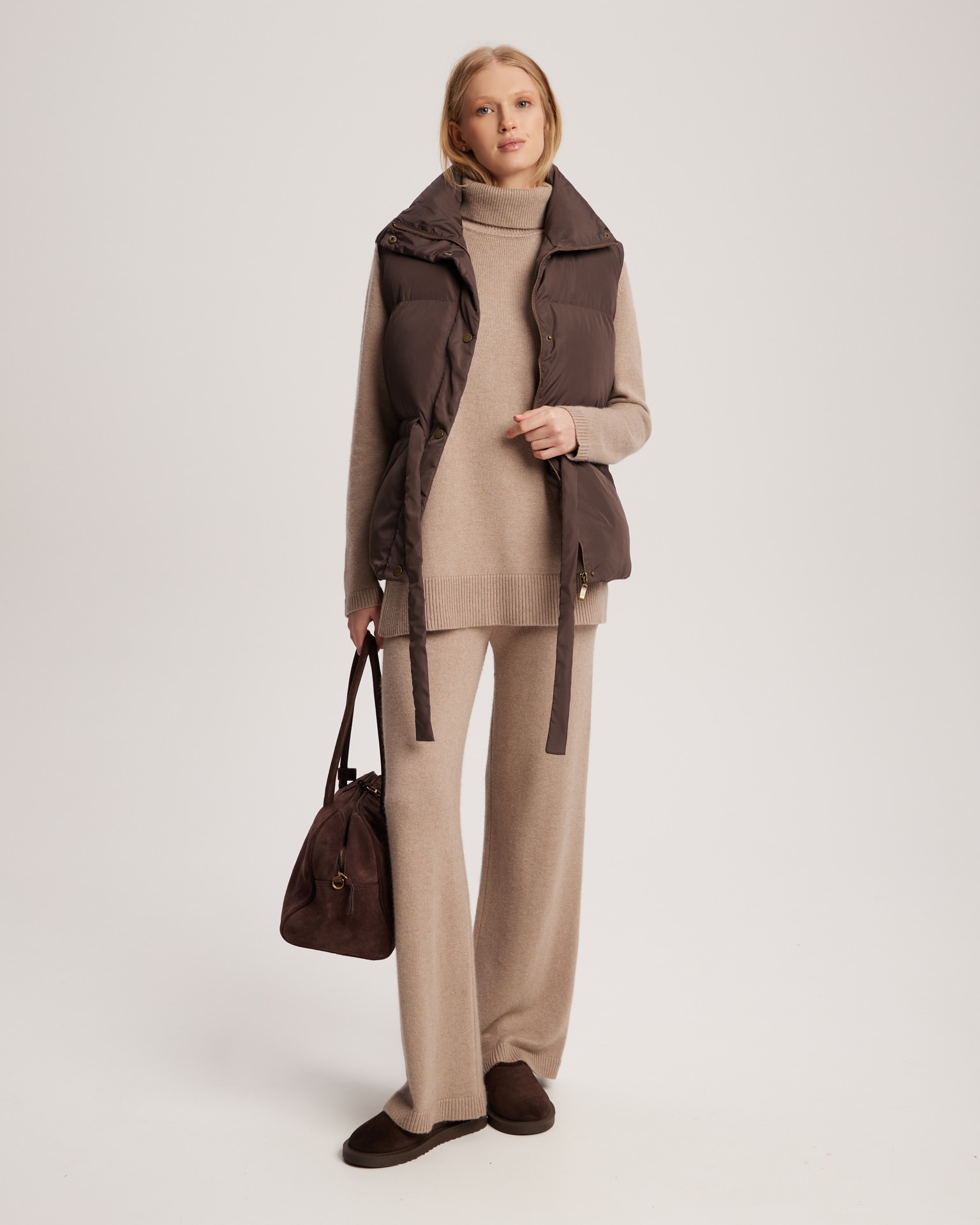 Жилет с поясом