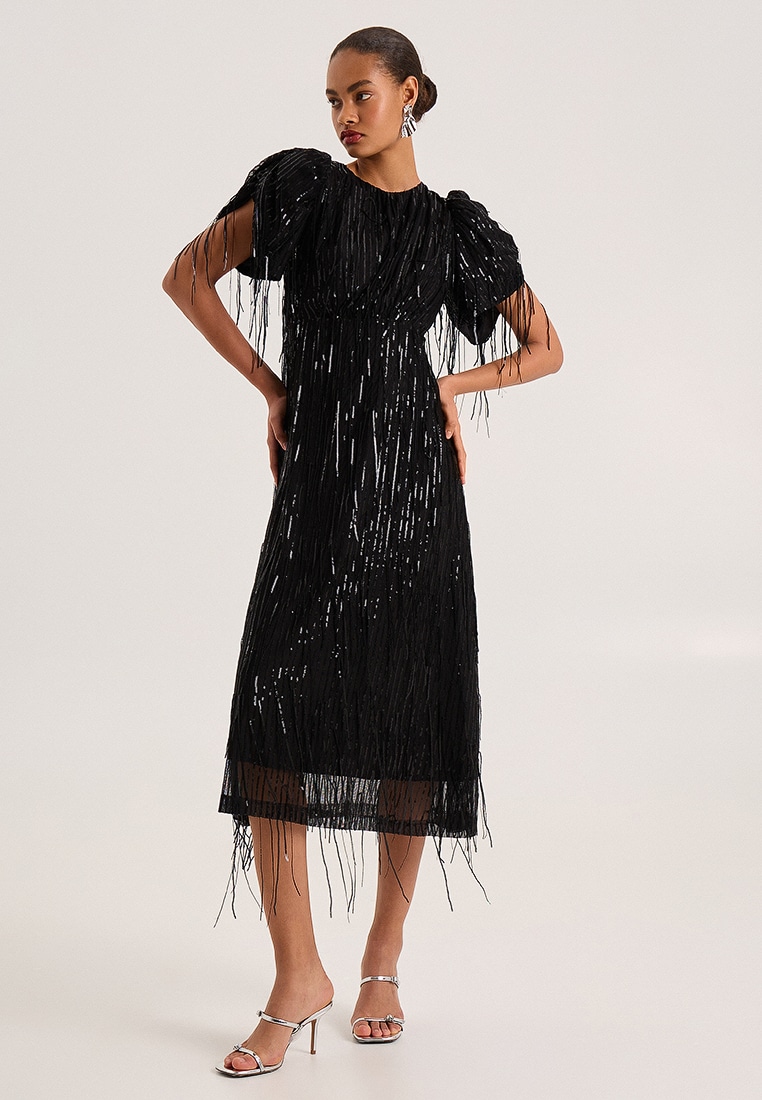 Платье с пайетками