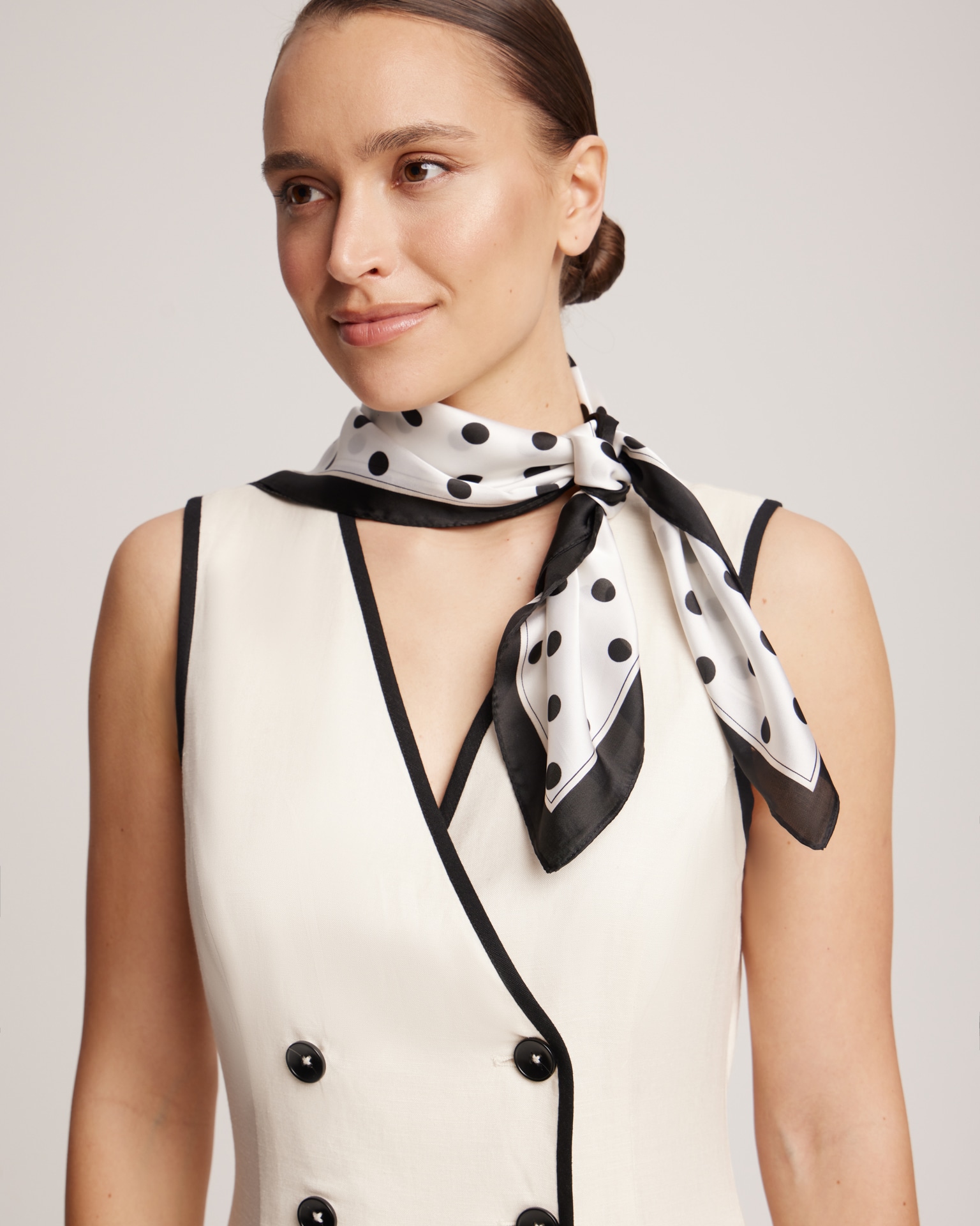 Платок в горох