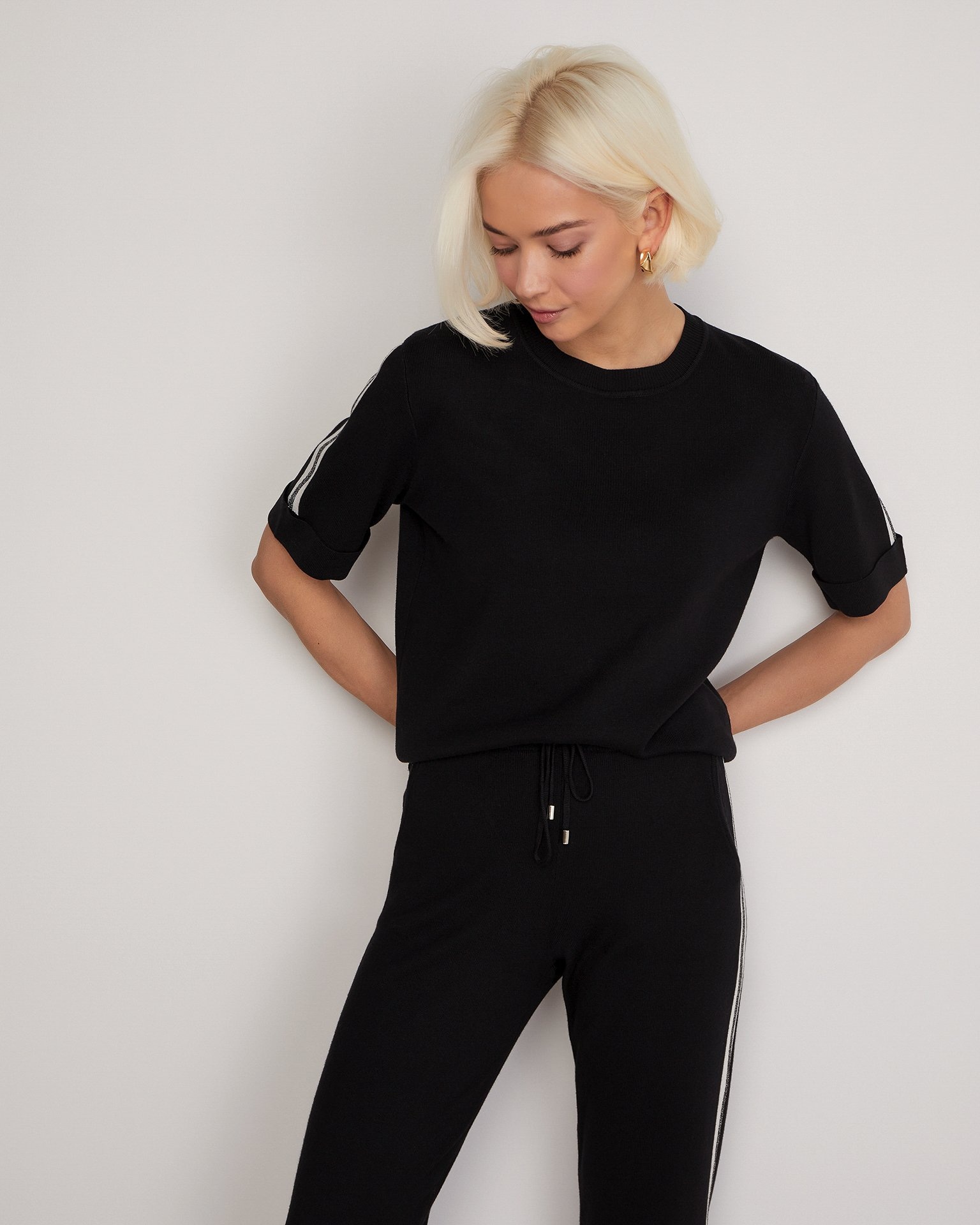 Костюм с мерцающими вставками