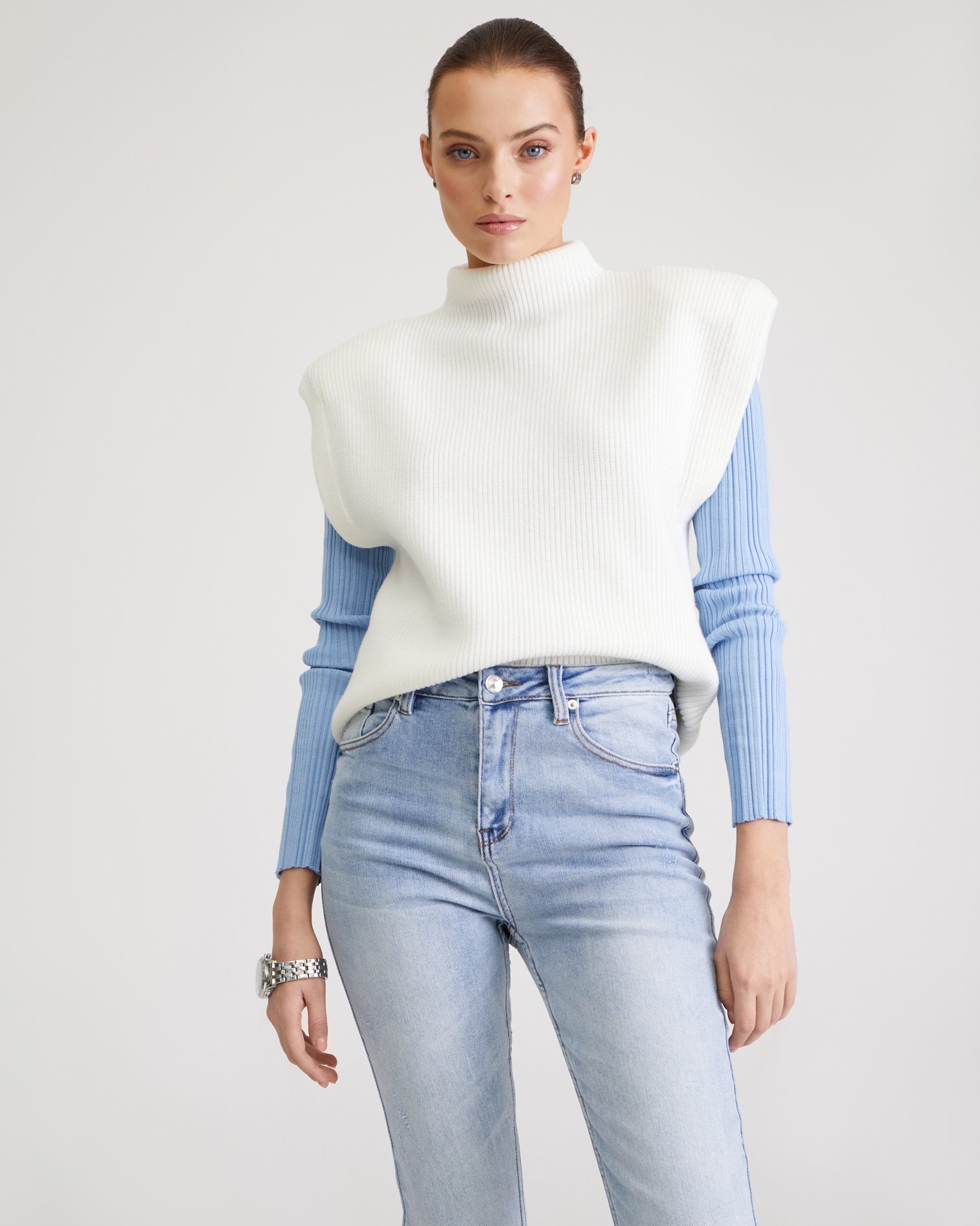 Голубые джинсы скинни