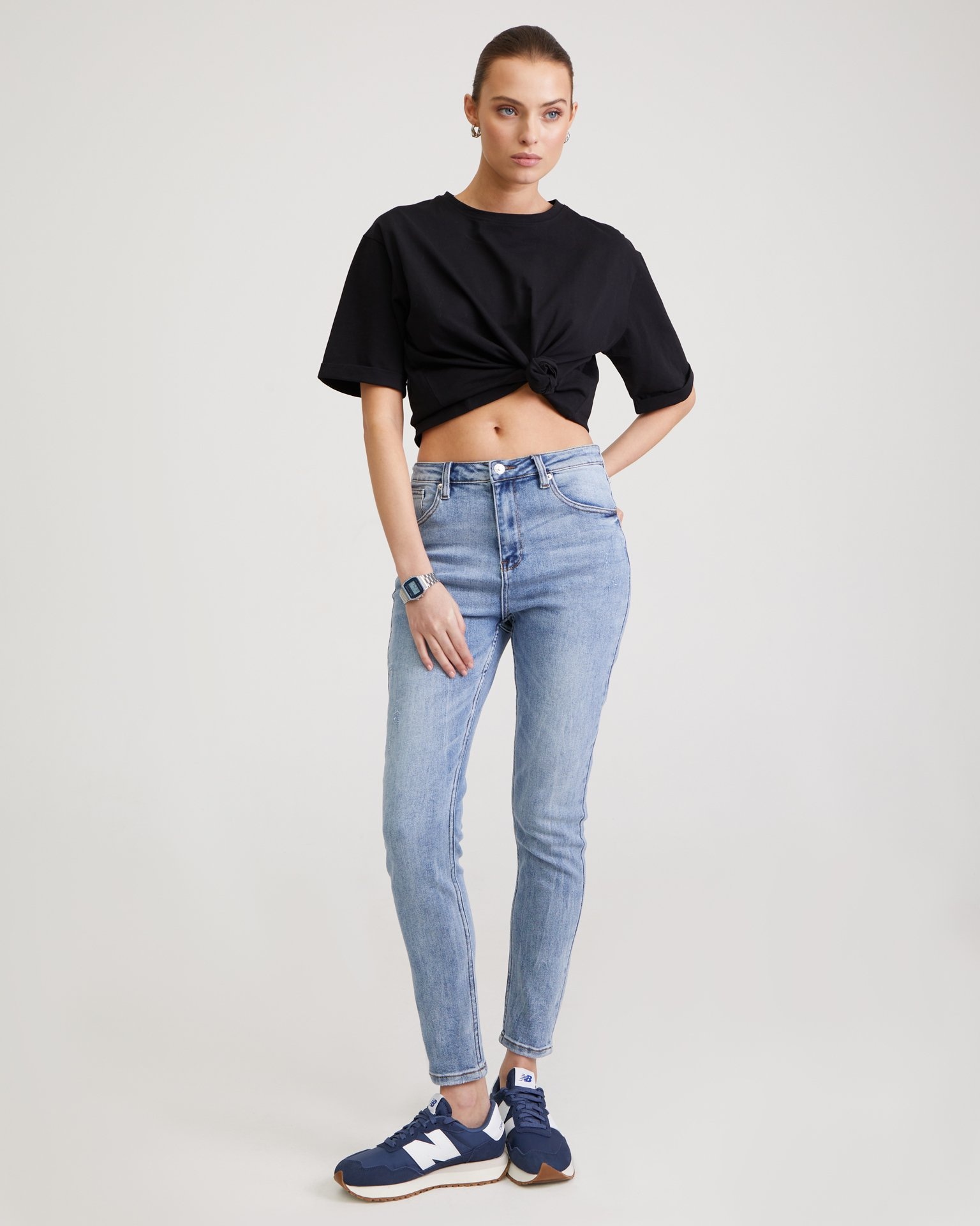 Классические джинсы скинни