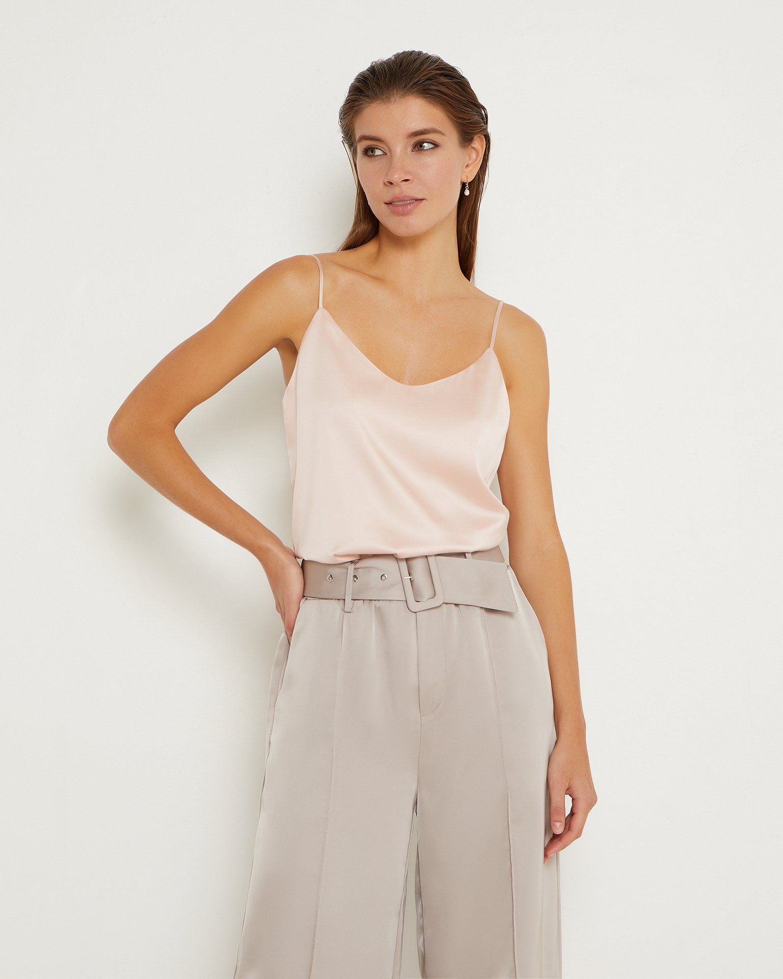 Атласный топ