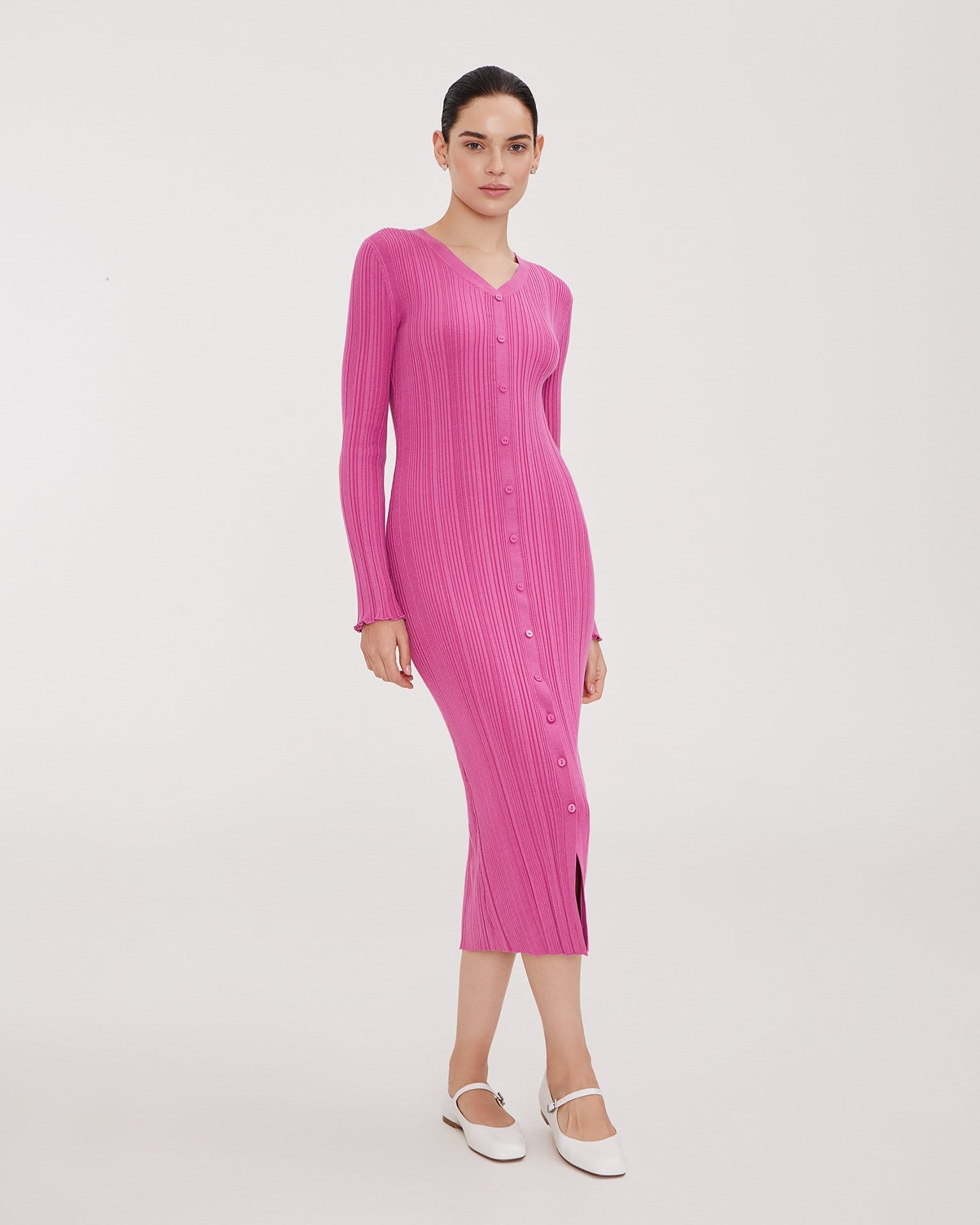 Платье цвета фуксия