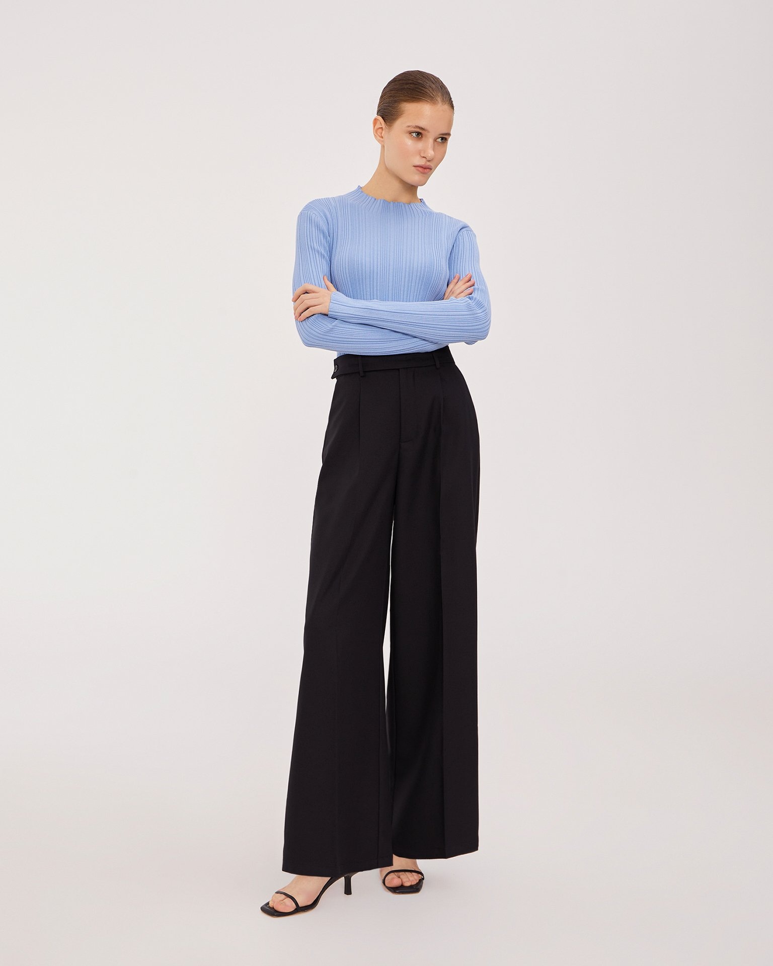 Облегающий джемпер в голубом цвете