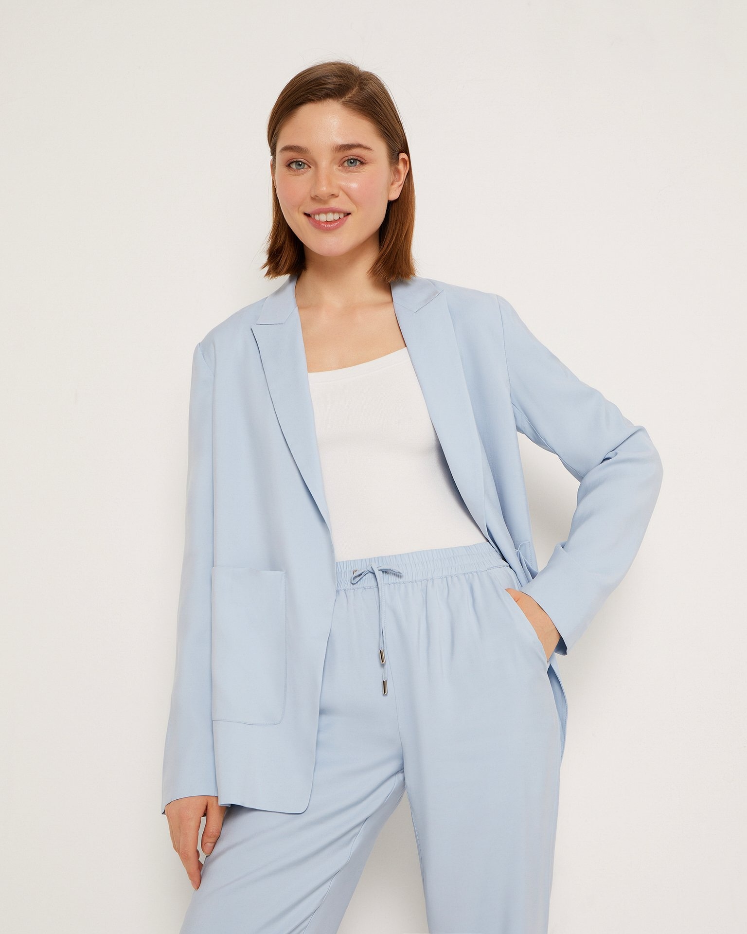 Голубой жакет