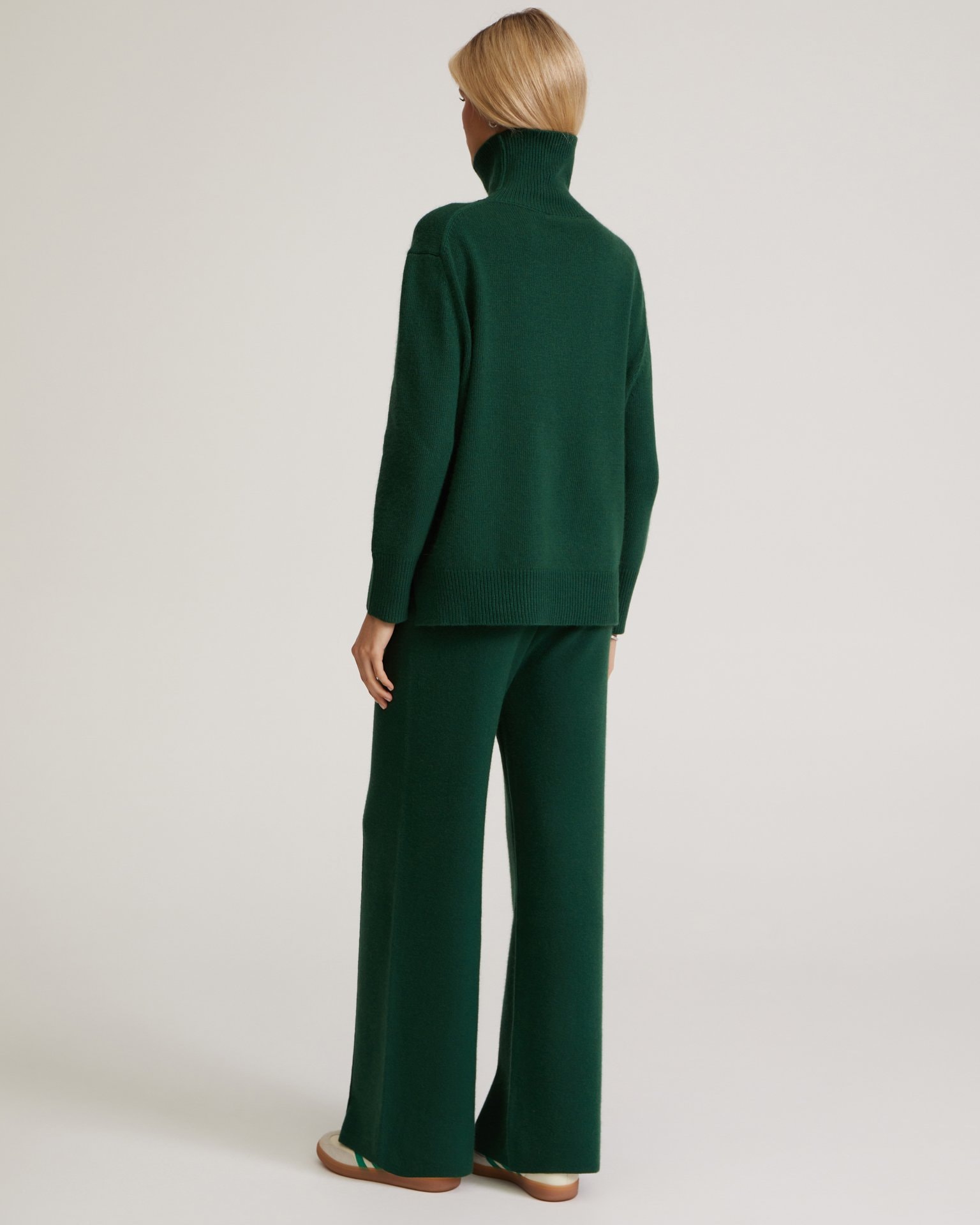 Трикотажный костюм в изумрудном цвете, Зелёный — фото 4