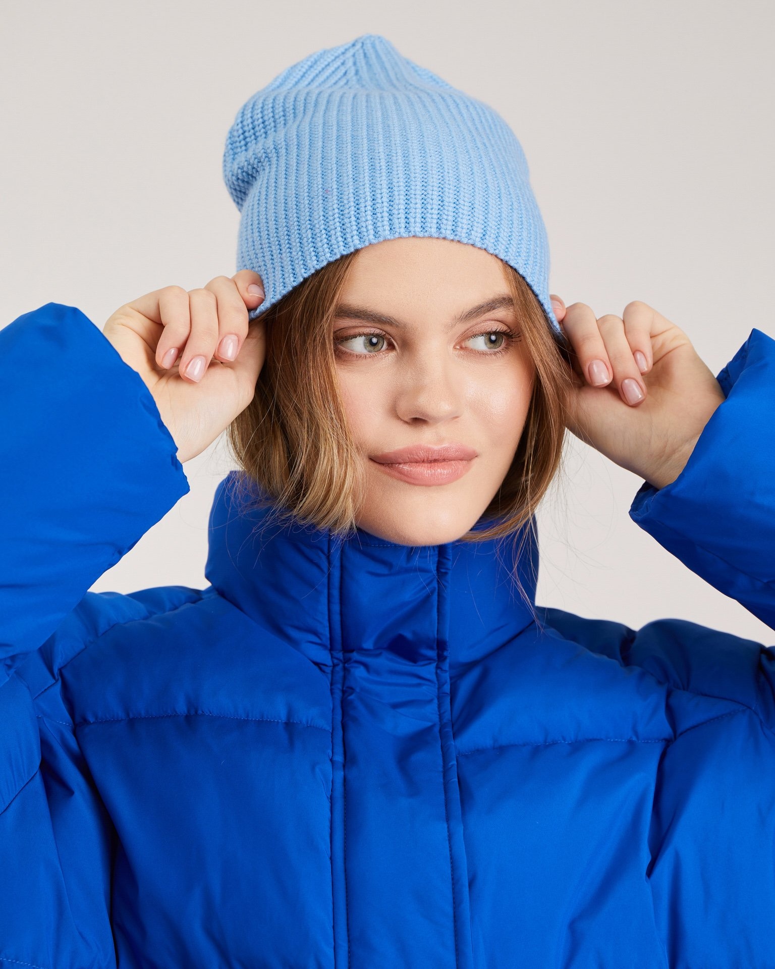 Голубая шапка